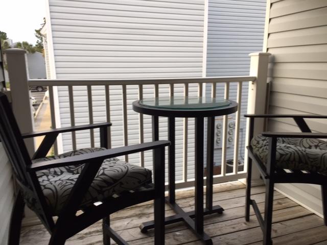 FINISTERRA CONDO - Residential