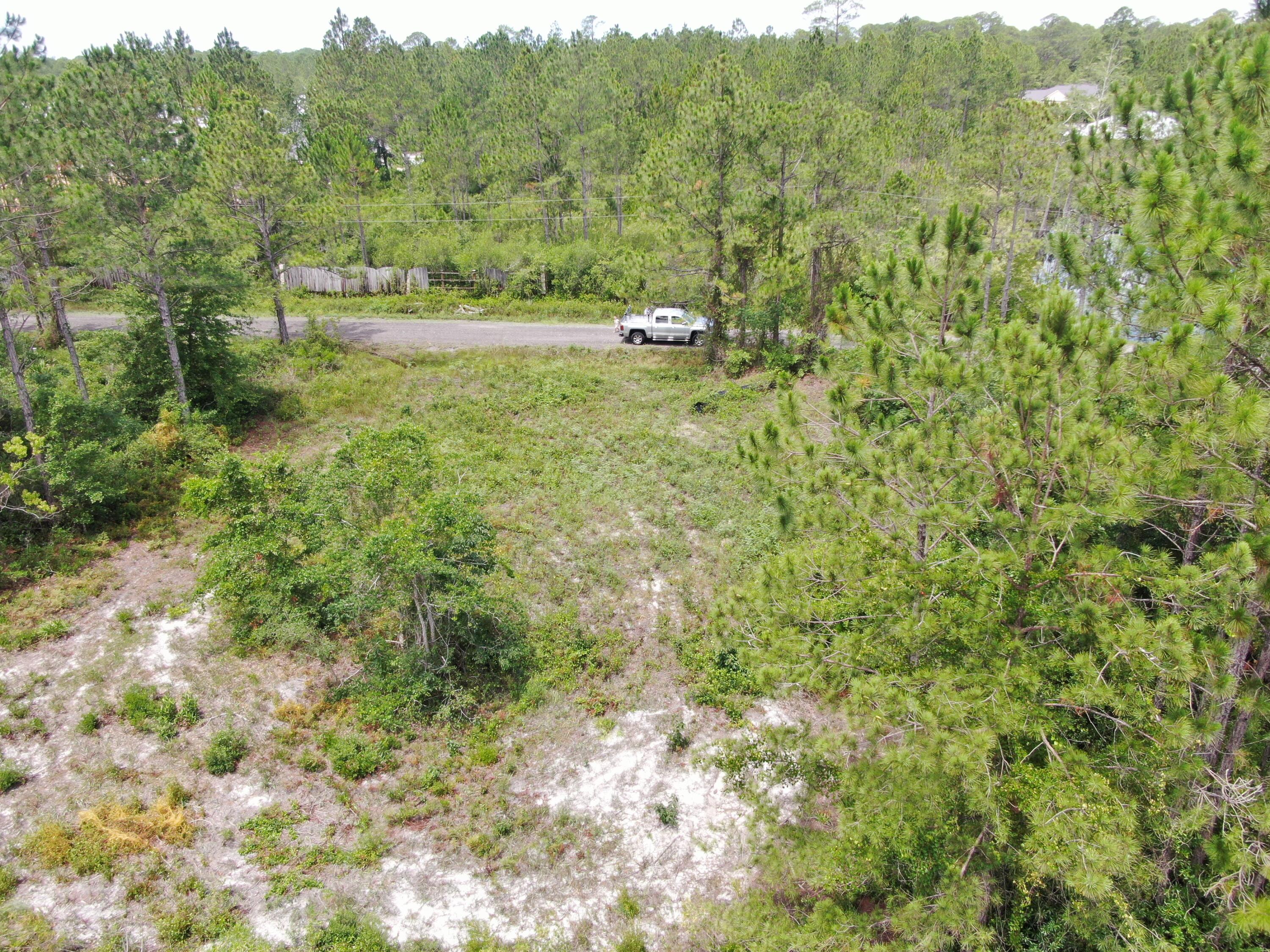 EDEN PARC - Land