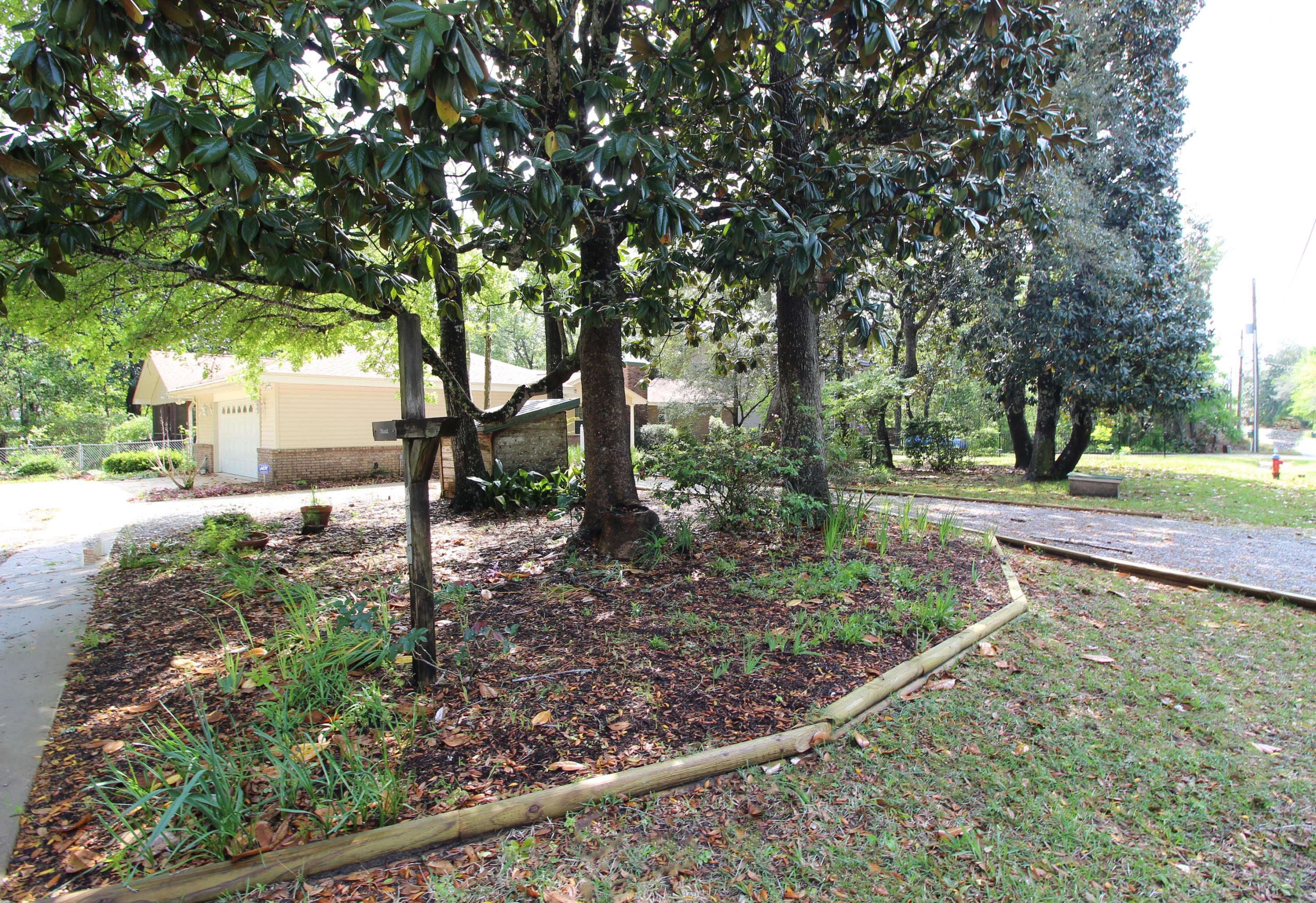 TOWER ACRES S/D - Residential