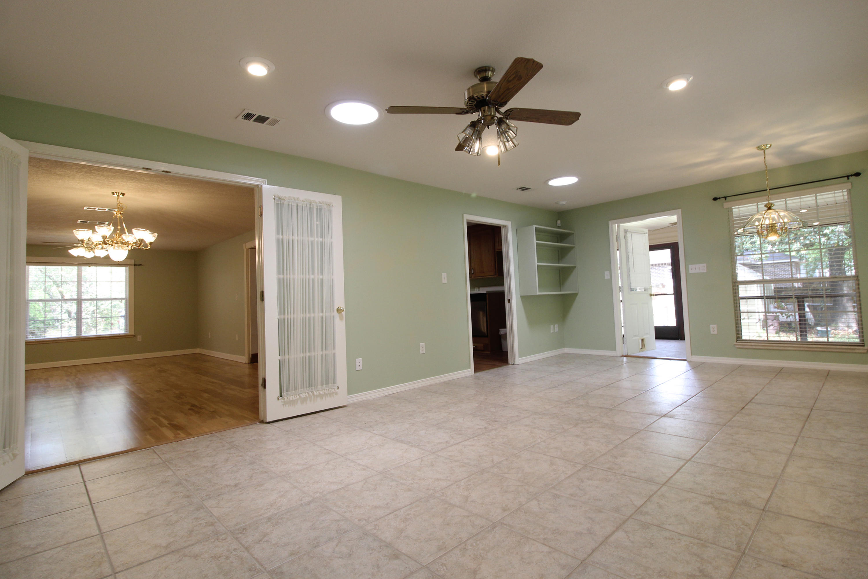 TOWER ACRES S/D - Residential