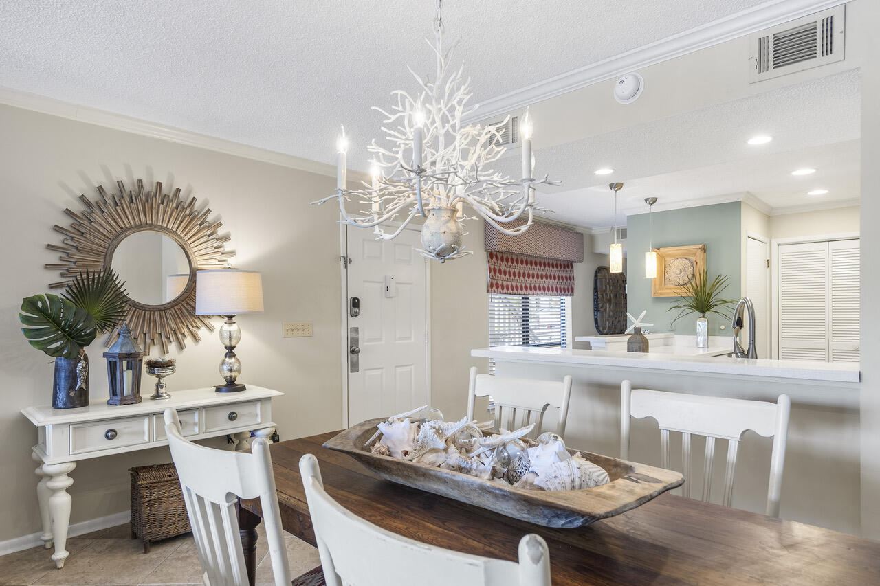 HARBOUR POINT CONDO - Residential