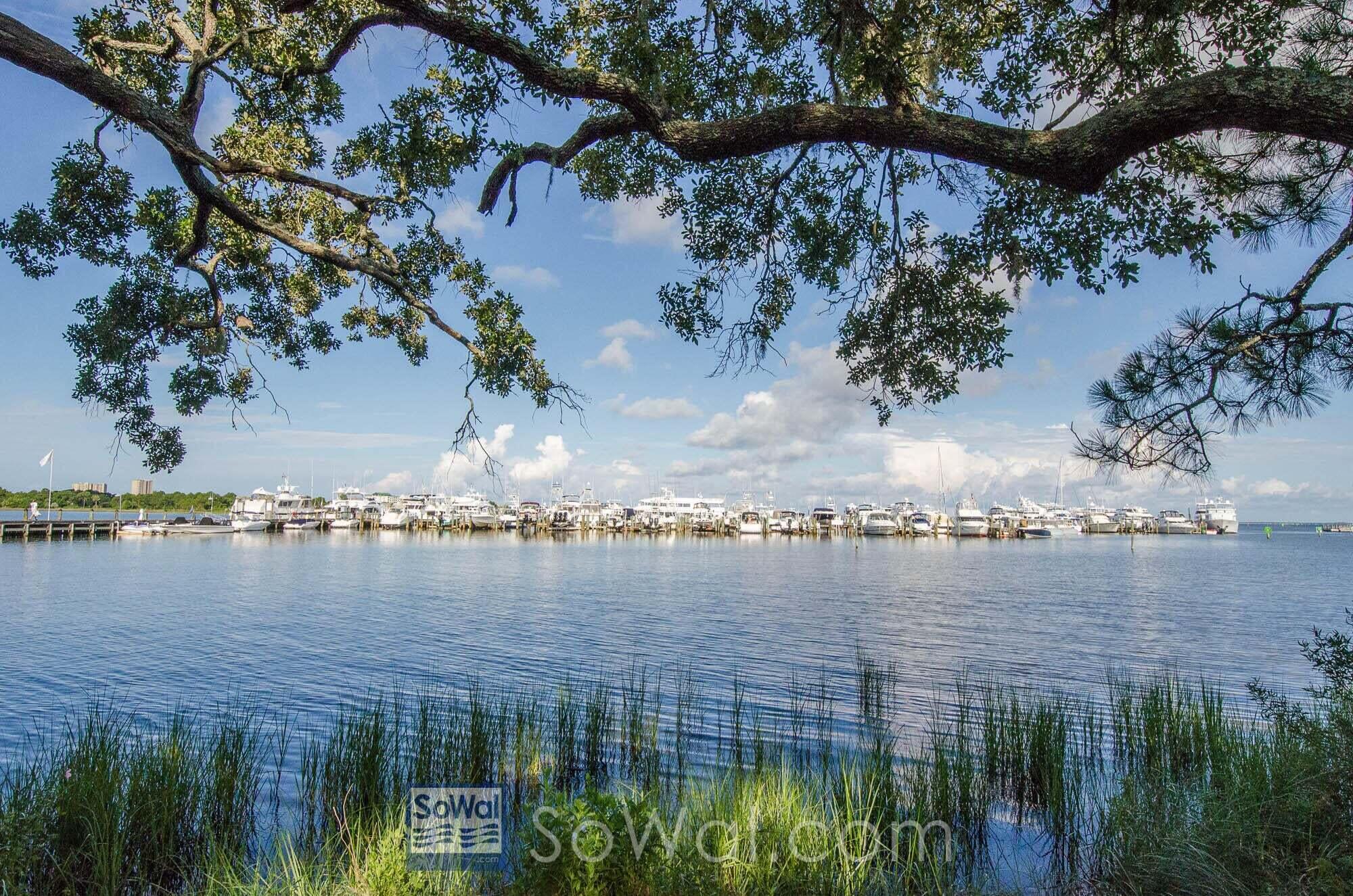 HARBOUR POINT CONDO - Residential