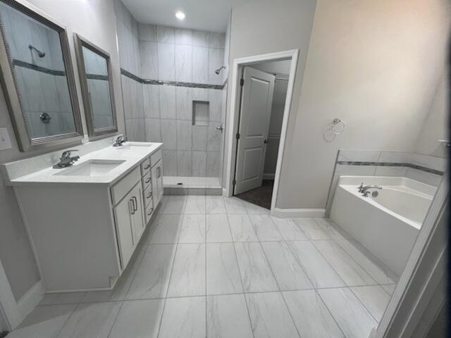 WYNNEHAVEN BCH EST - Residential