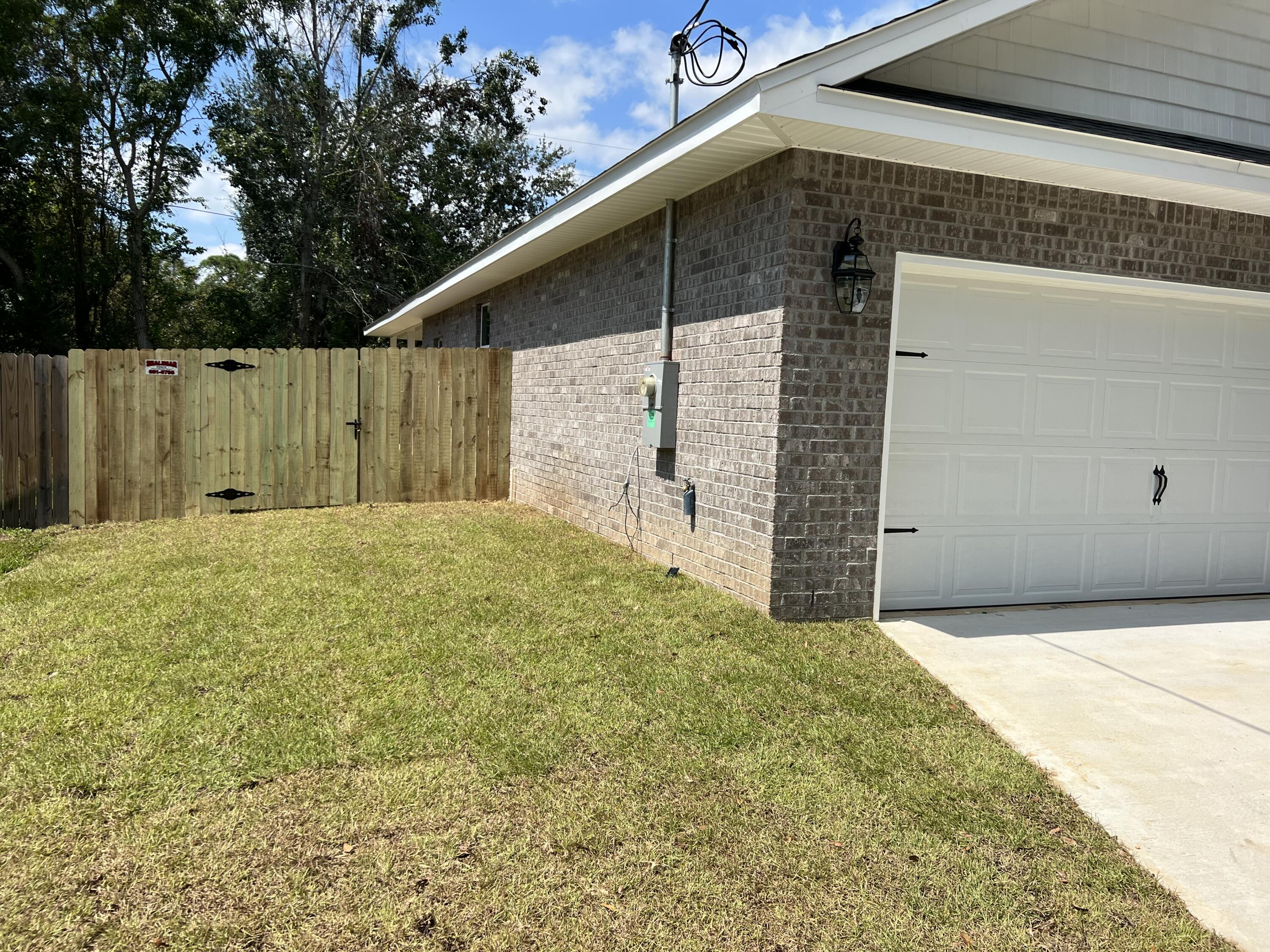 WYNNEHAVEN BCH EST - Residential