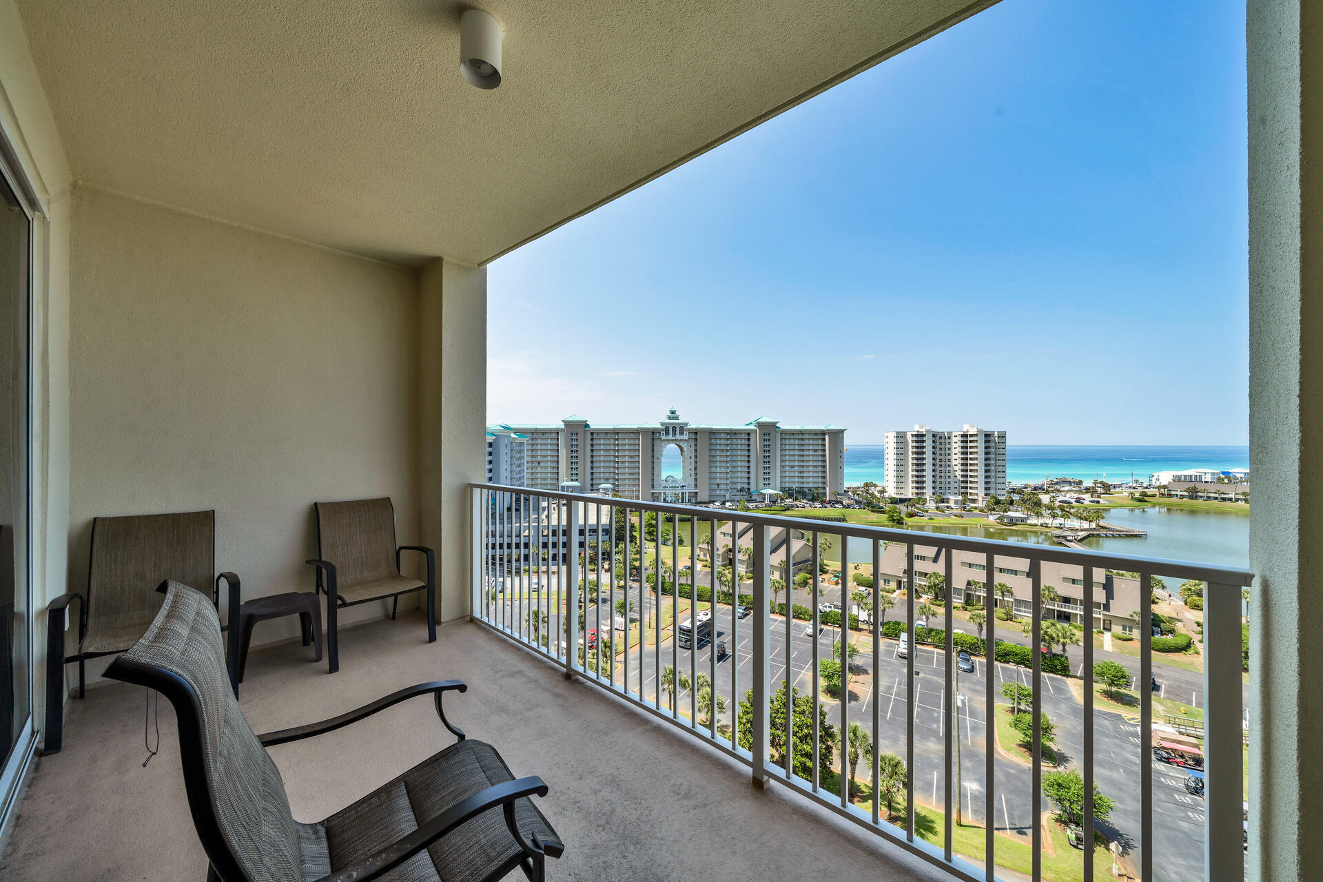 ARIEL DUNES II - Residential