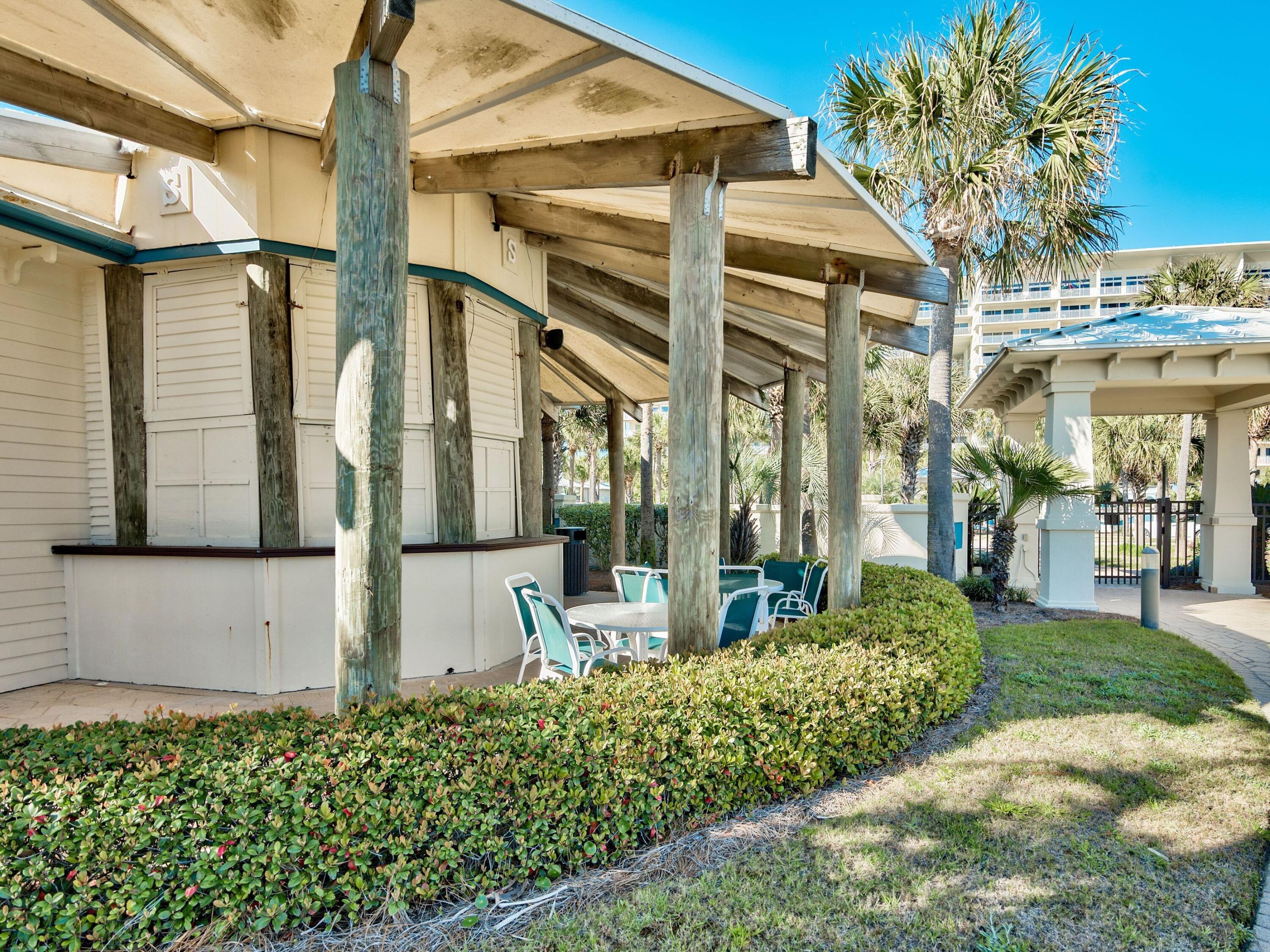 STERLING SHORES - Residential