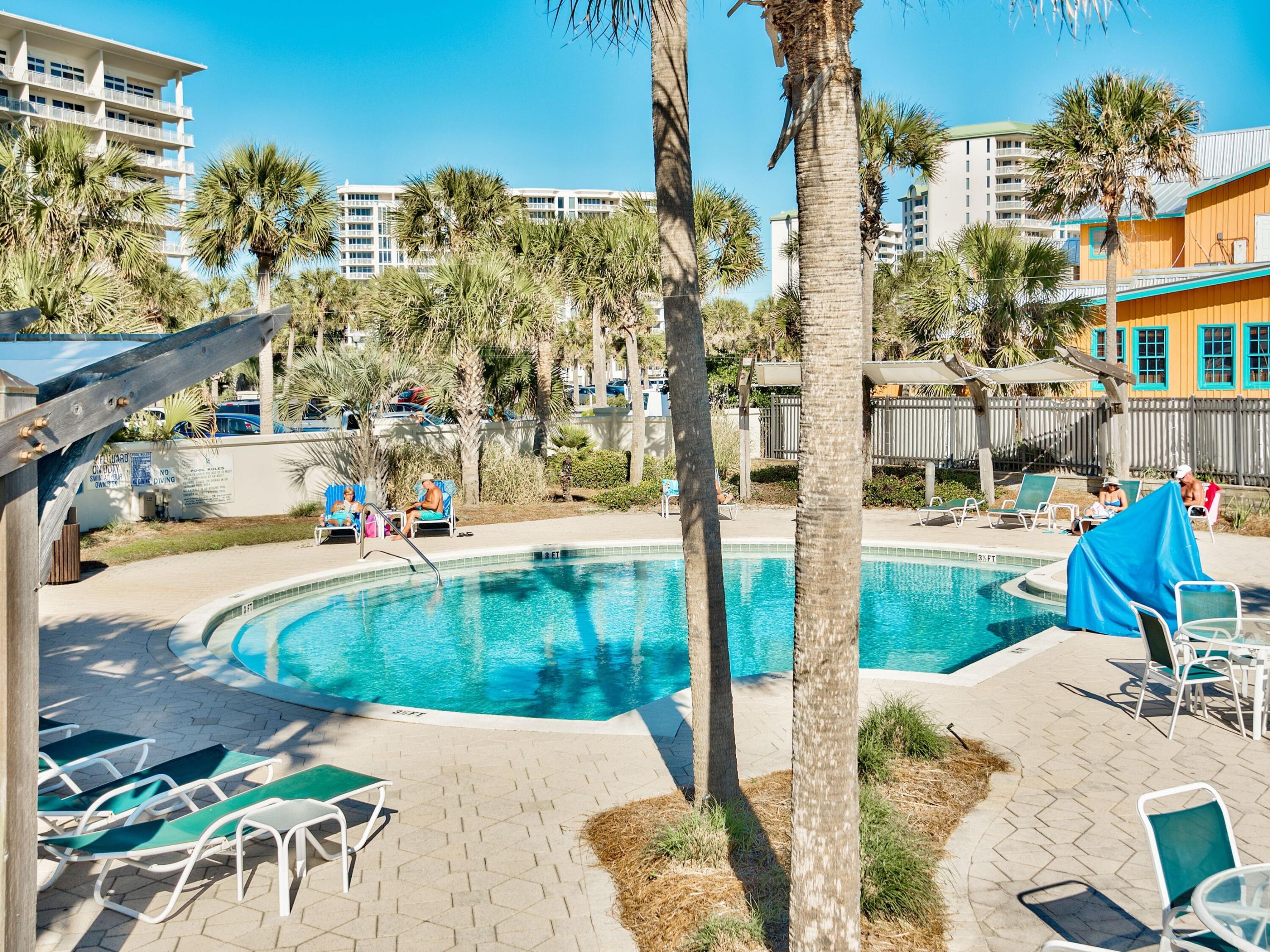 STERLING SHORES - Residential