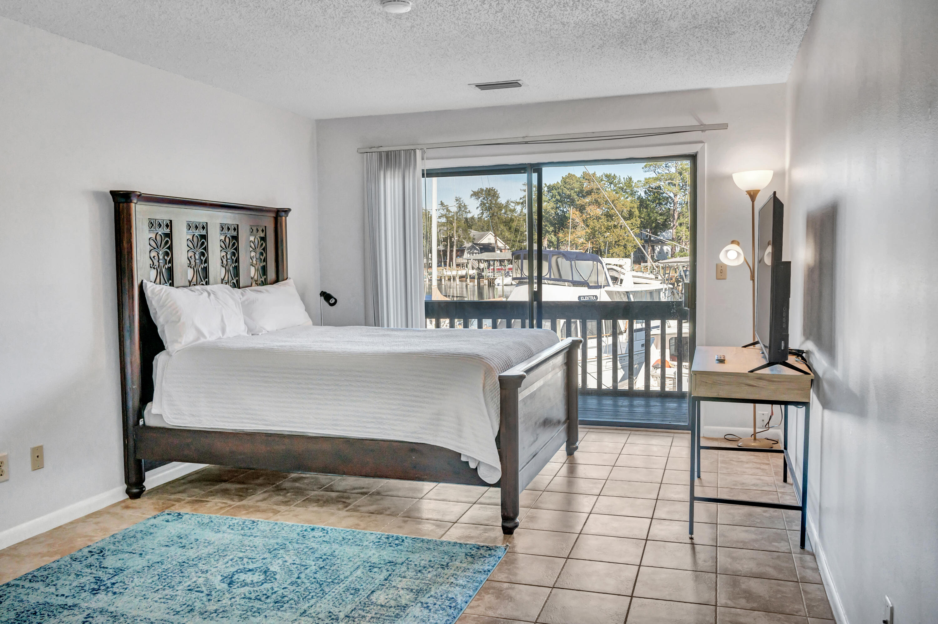 MARINA VILLAS CONDO AT BLUEWATER BAY - Residential