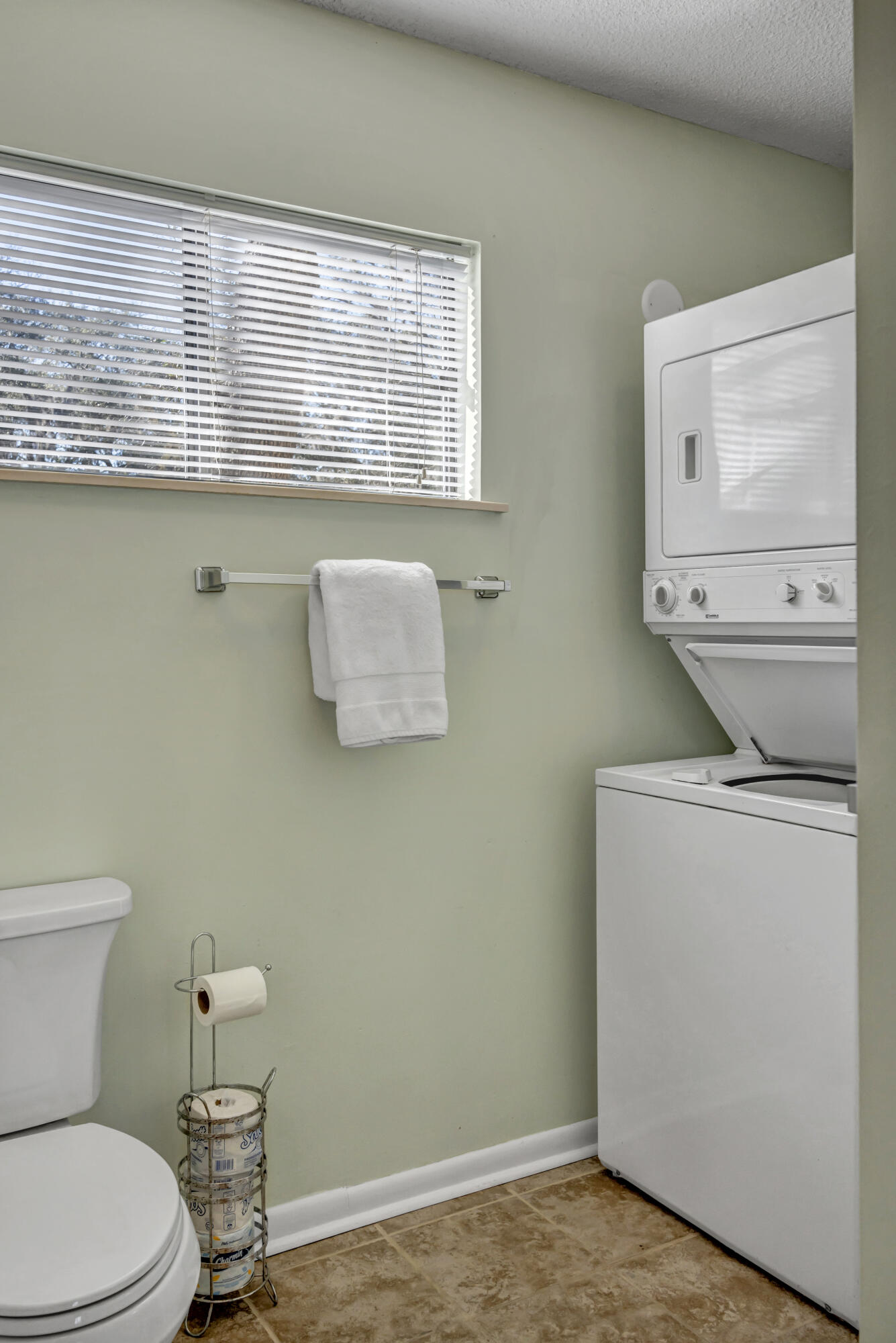 MARINA VILLAS CONDO AT BLUEWATER BAY - Residential