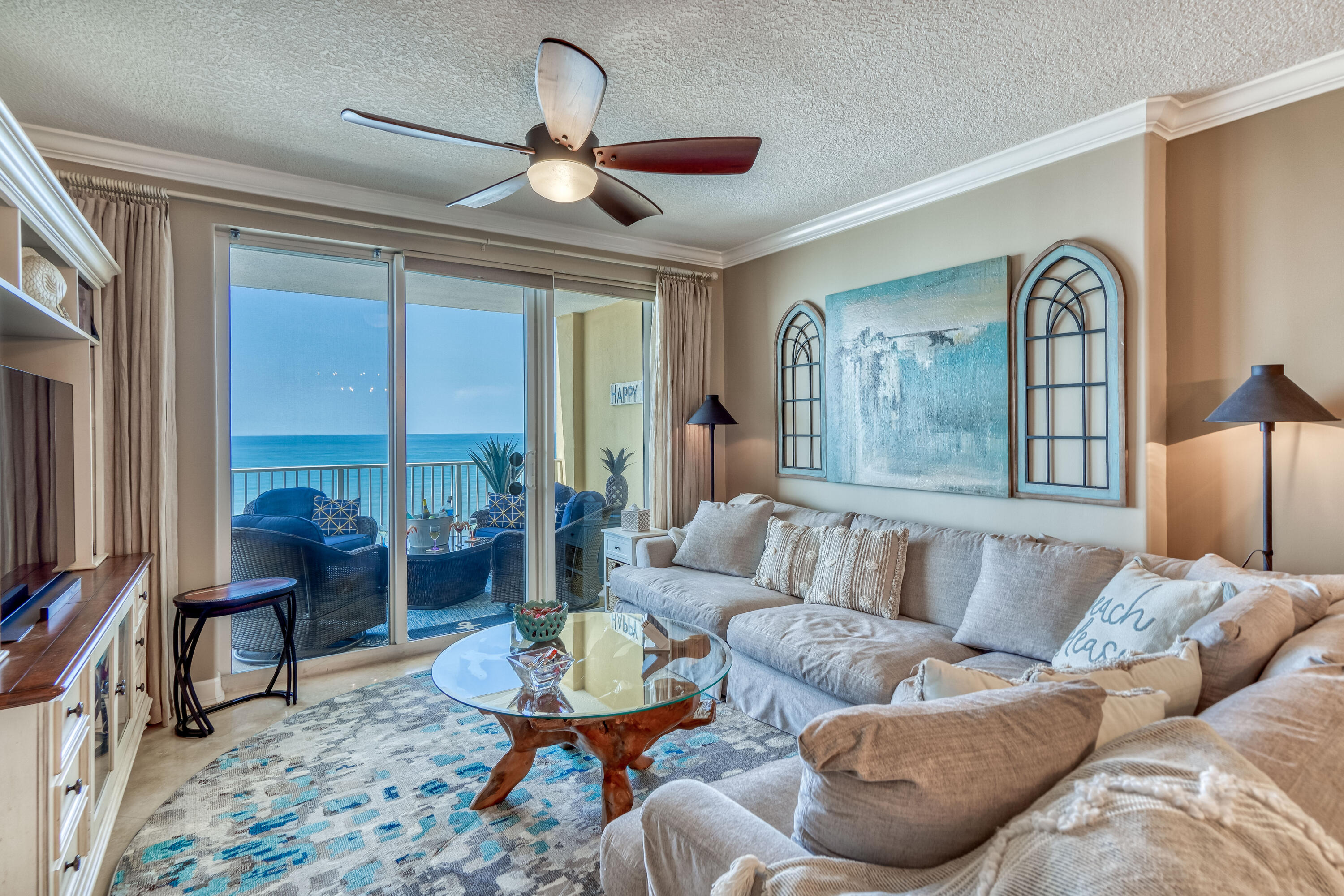 TROPIC WINDS - Residential