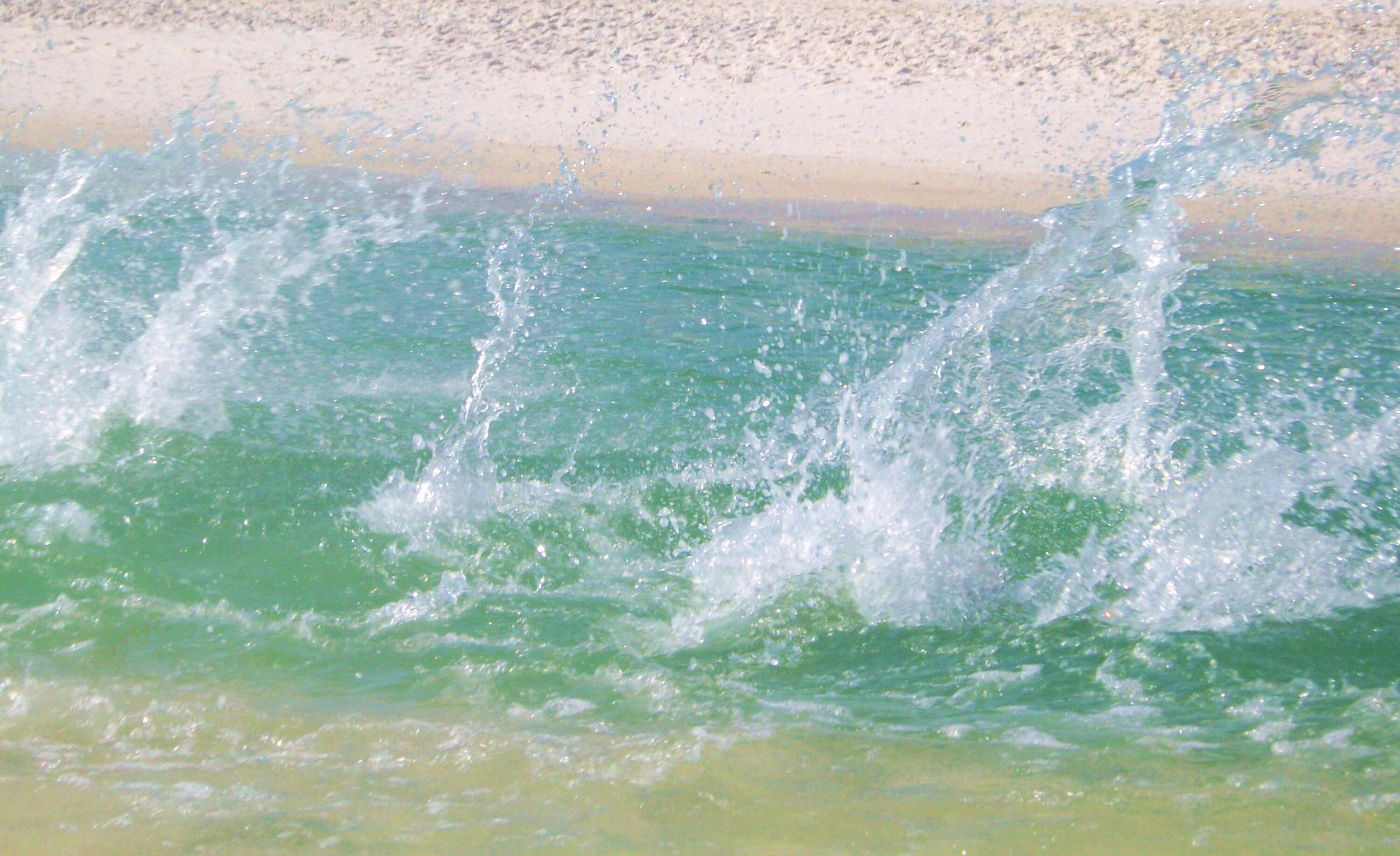 TROPIC WINDS - Residential