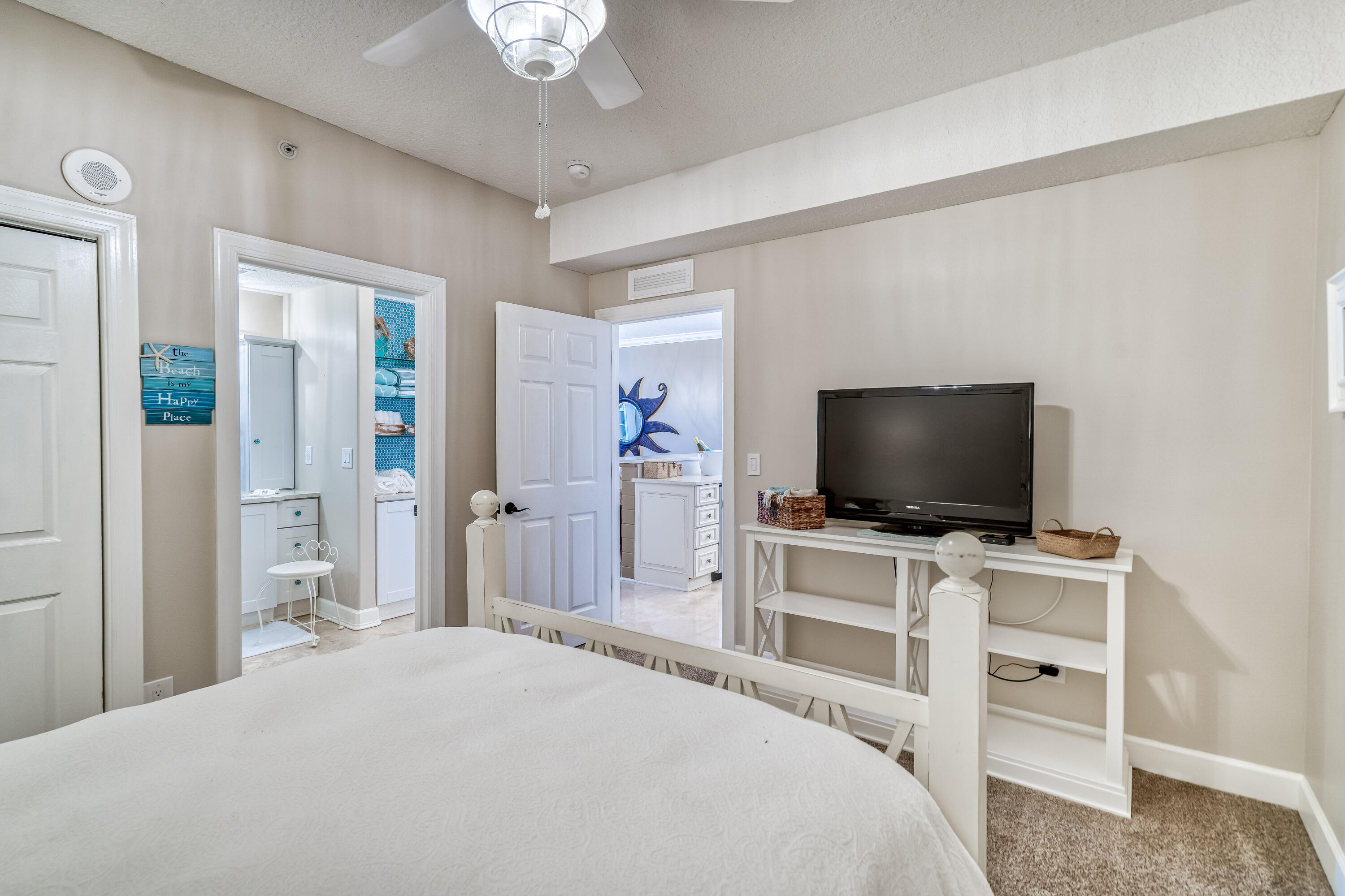 TROPIC WINDS - Residential