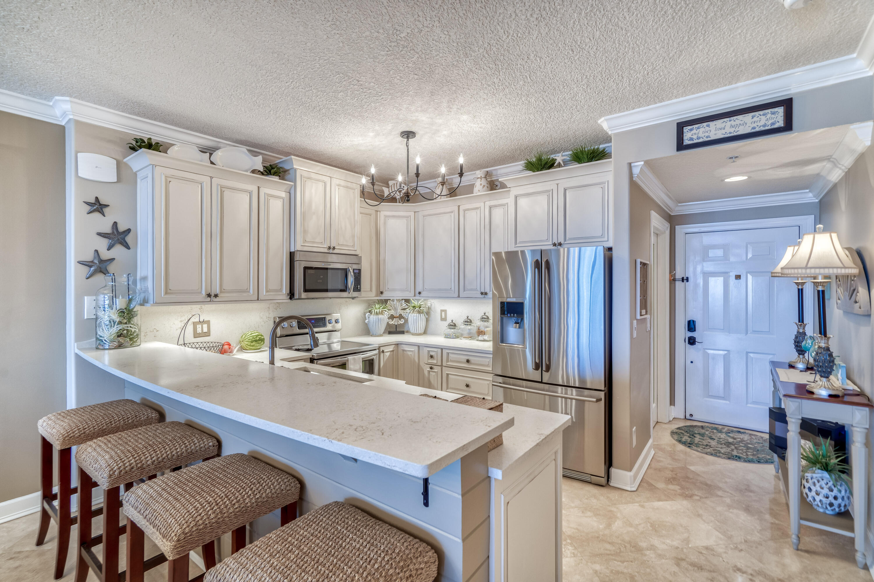 TROPIC WINDS - Residential