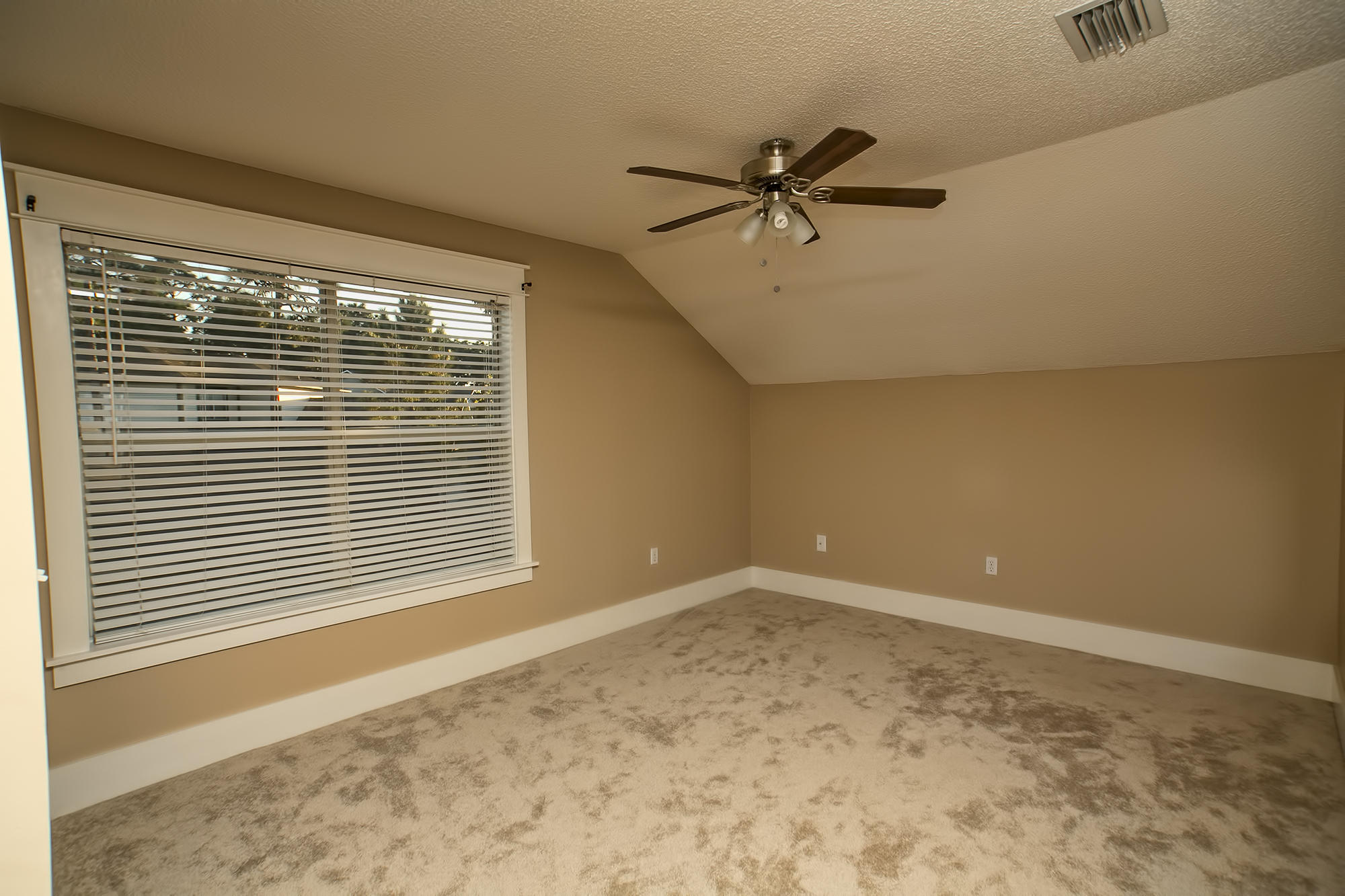 ESCADA - Residential