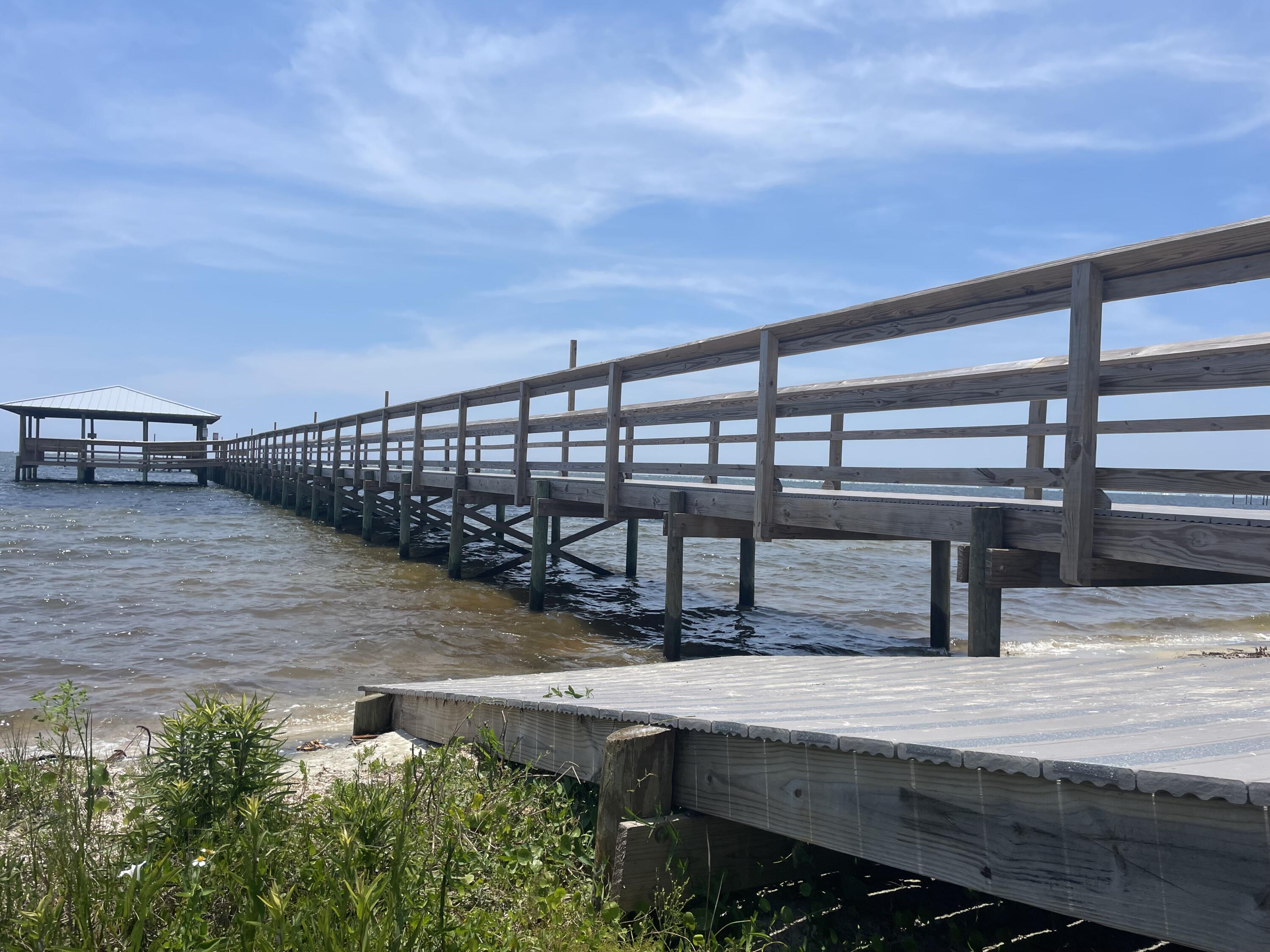 HOLLEY BY THE SEA - Land