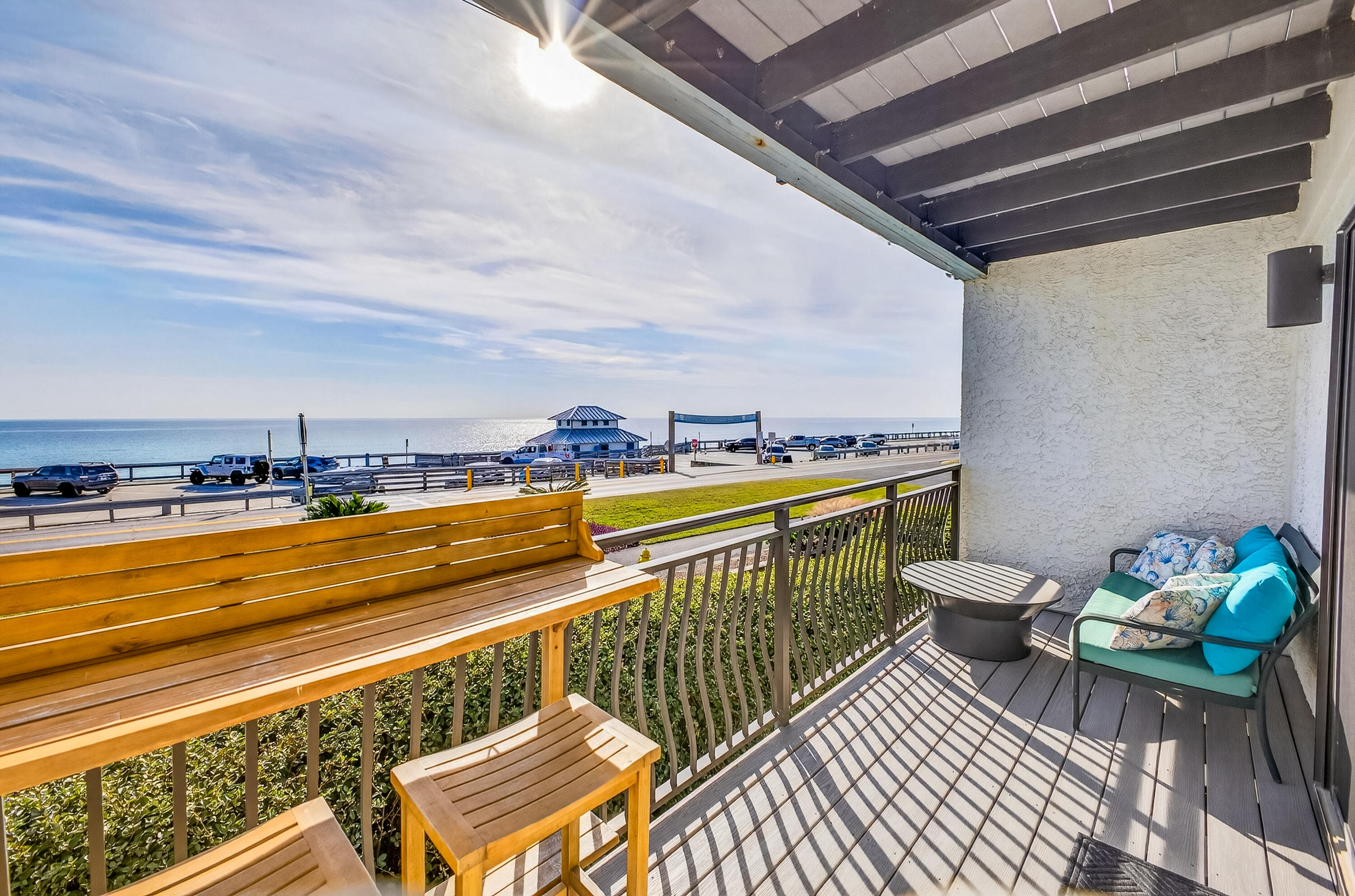 COSTA VISTA T/H - Residential