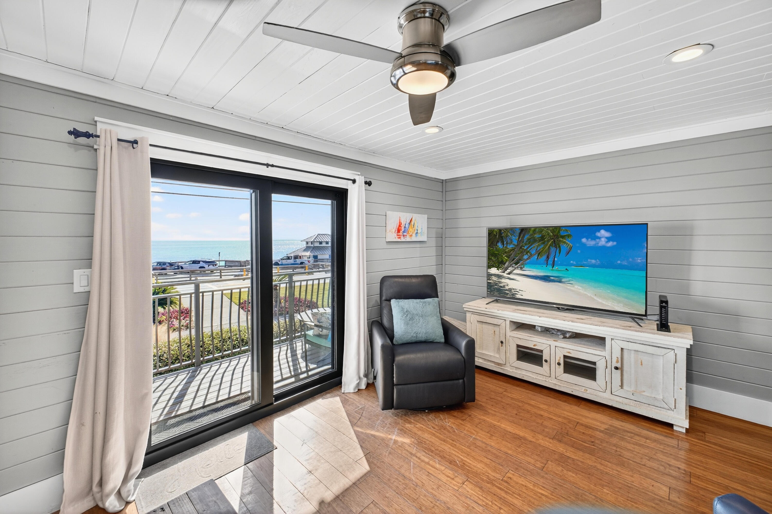 COSTA VISTA T/H - Residential