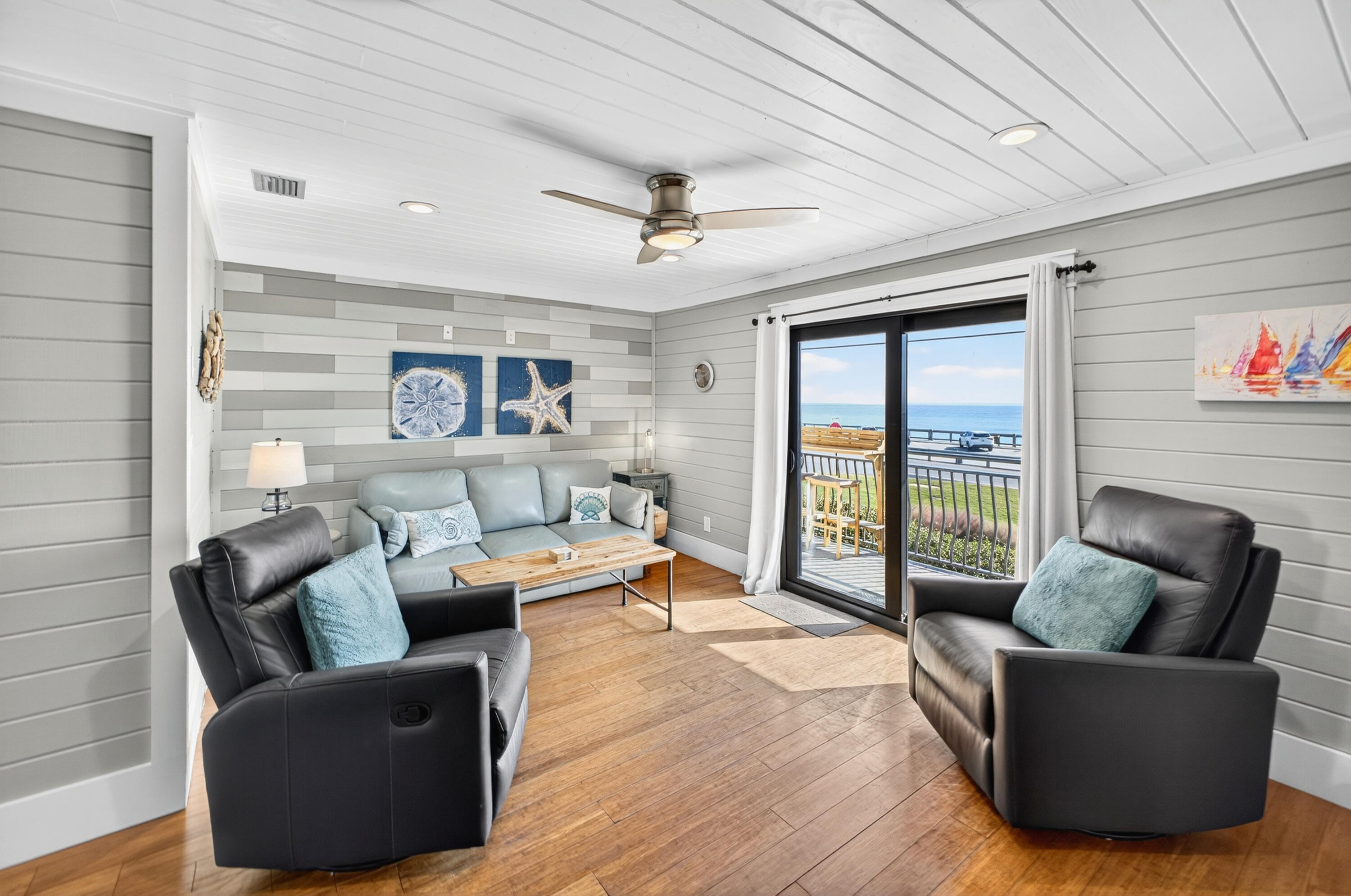 COSTA VISTA T/H - Residential