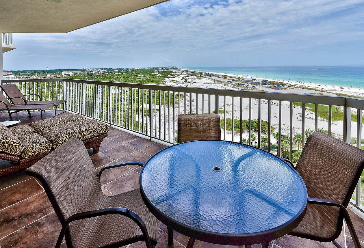 ST. BARTH AT SILVER SHELLS - Residential