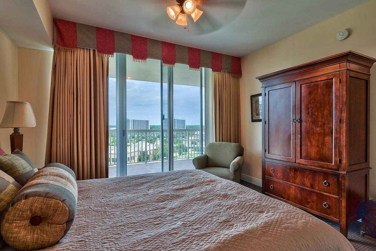 ST. BARTH AT SILVER SHELLS - Residential