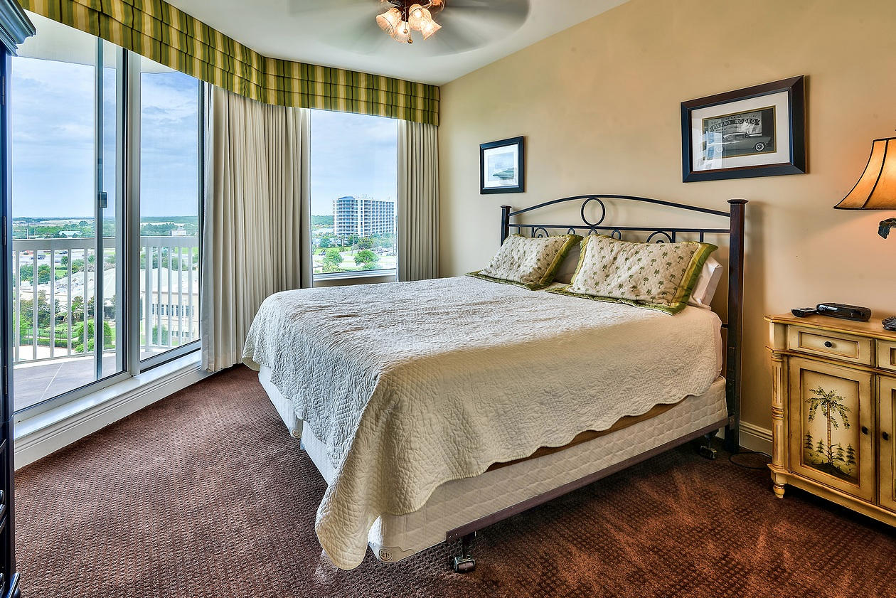 ST. BARTH AT SILVER SHELLS - Residential