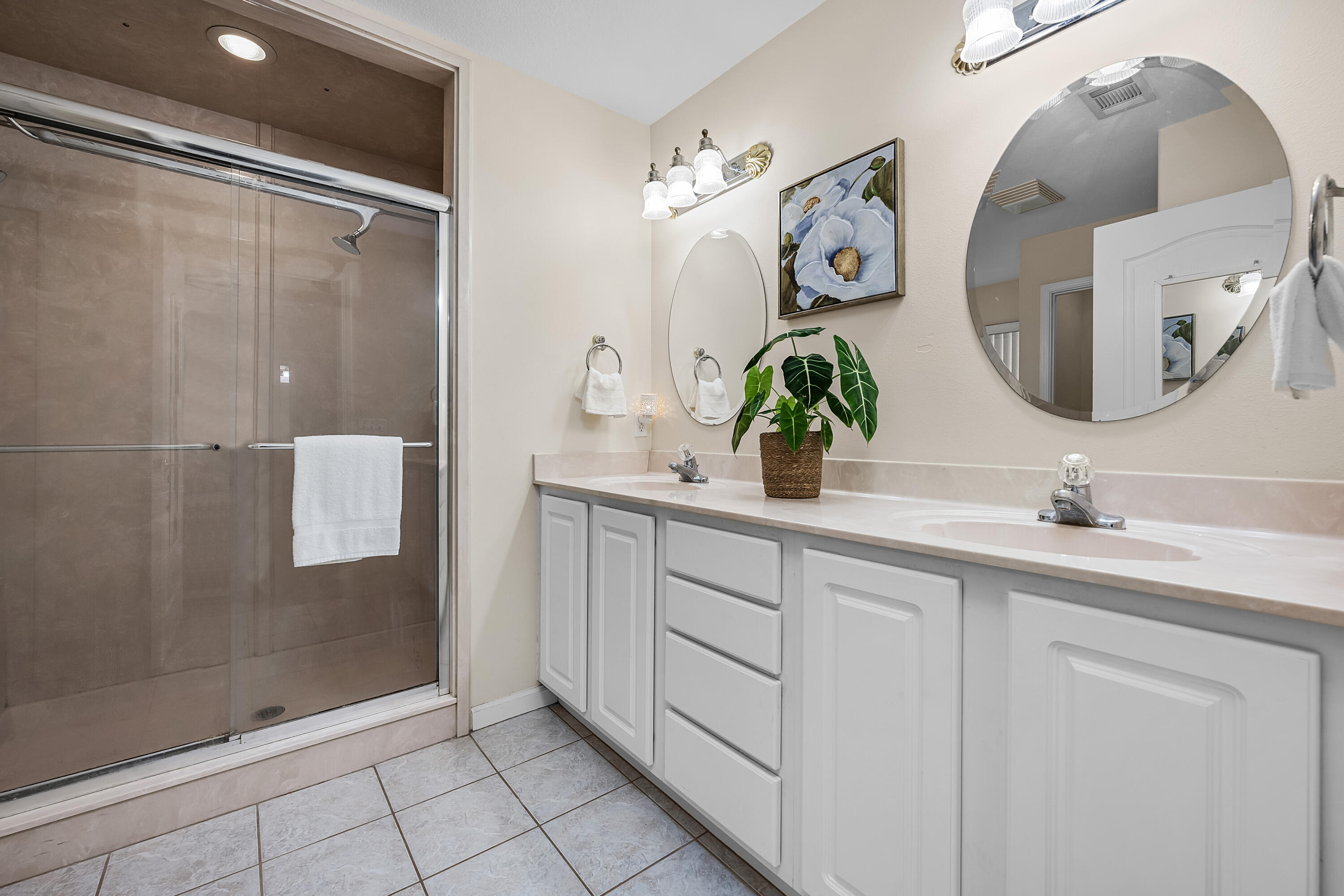 Northridge Creek - Residential