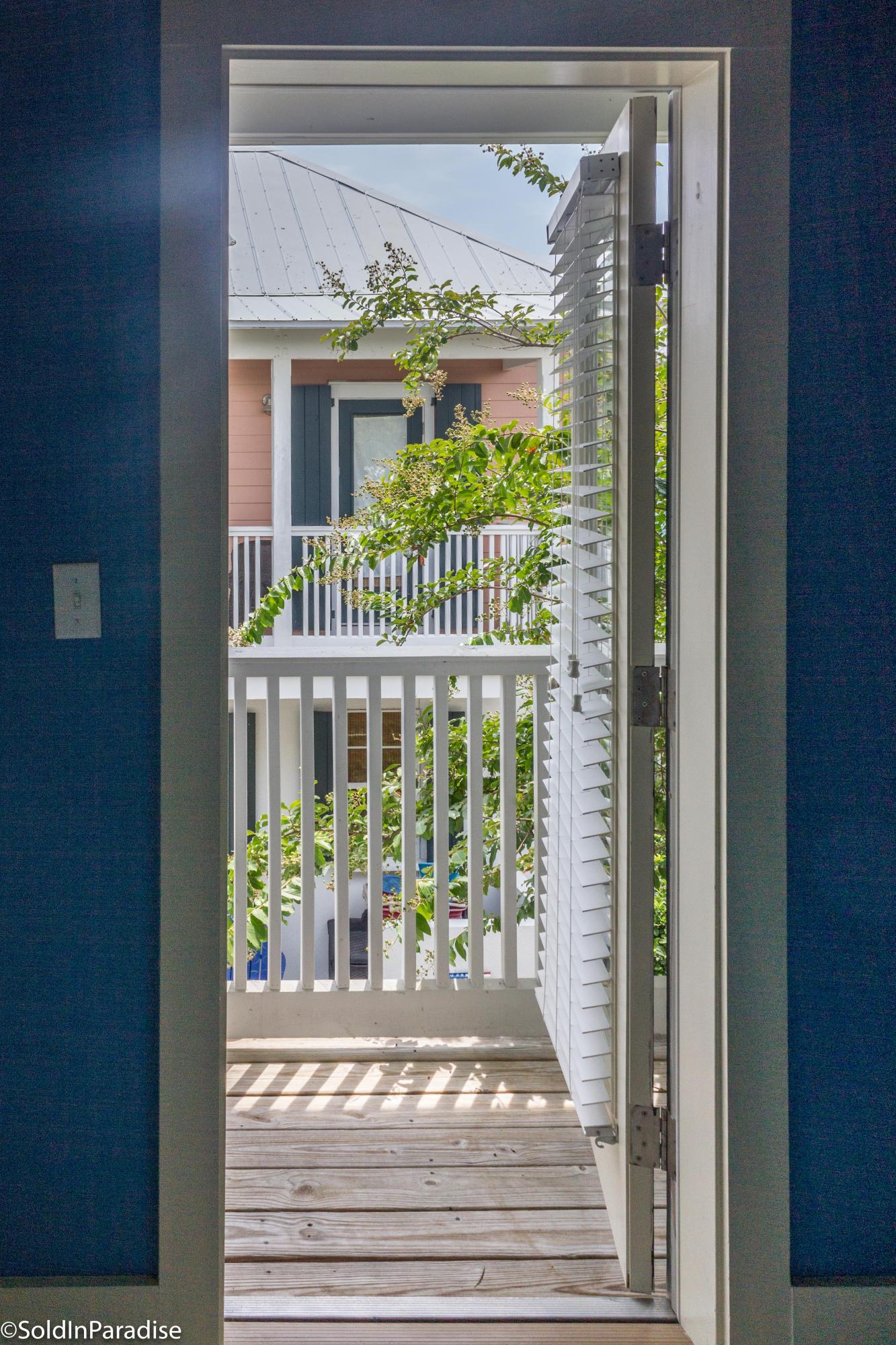 BUNGALOWS AT SEAGROVE BEACH - Residential