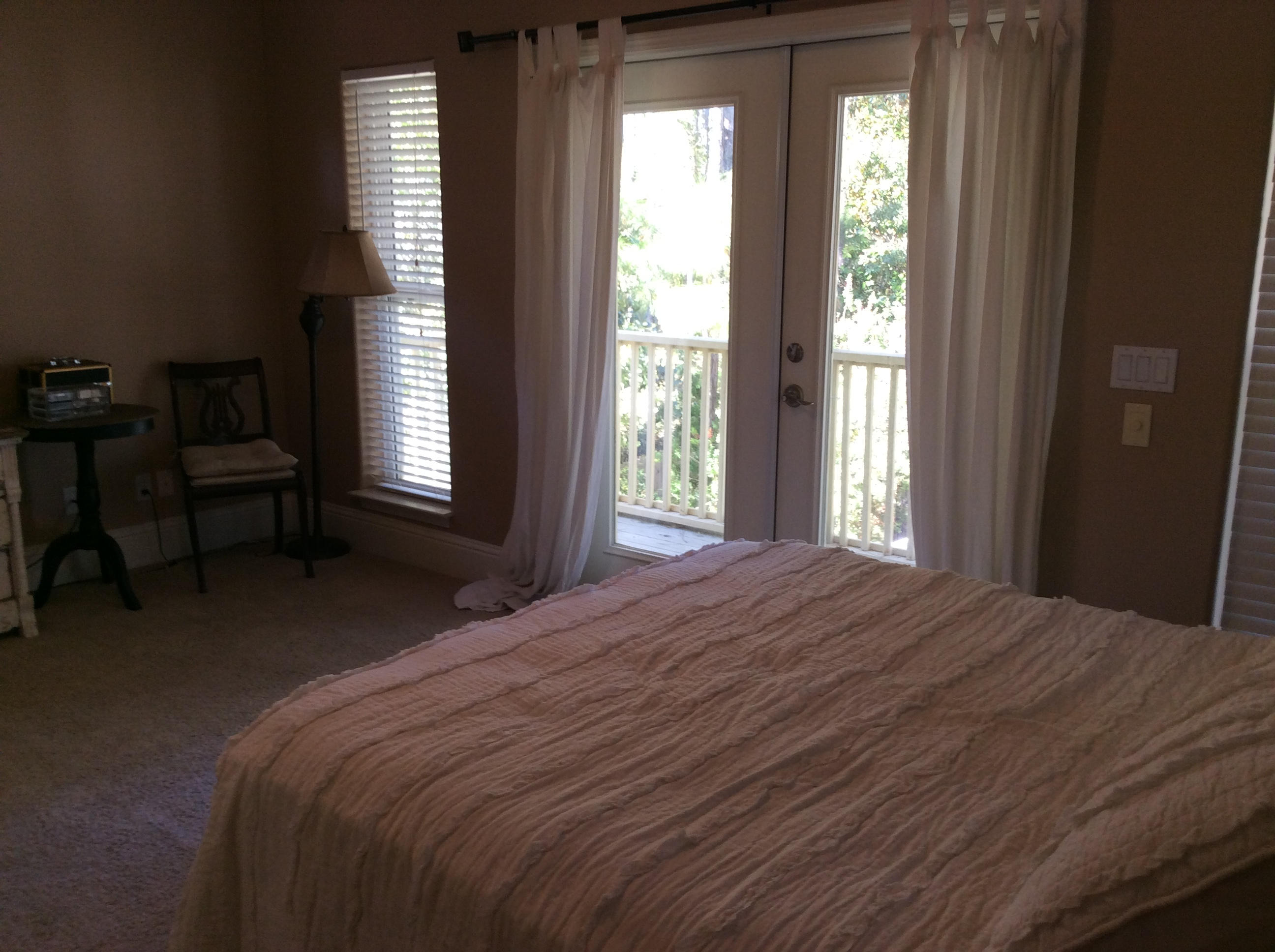 MAGNOLIA BEACH - Residential