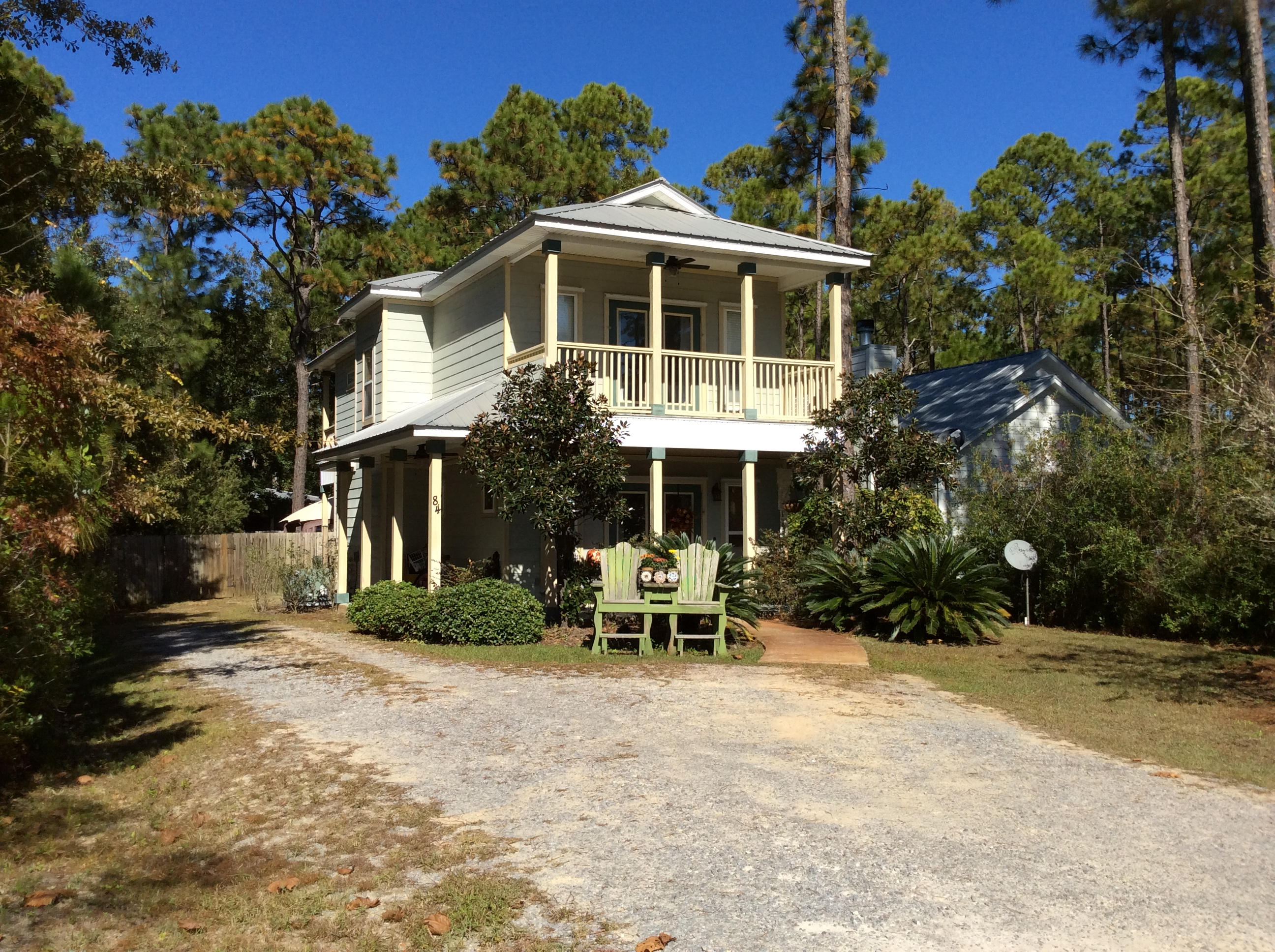 MAGNOLIA BEACH - Residential
