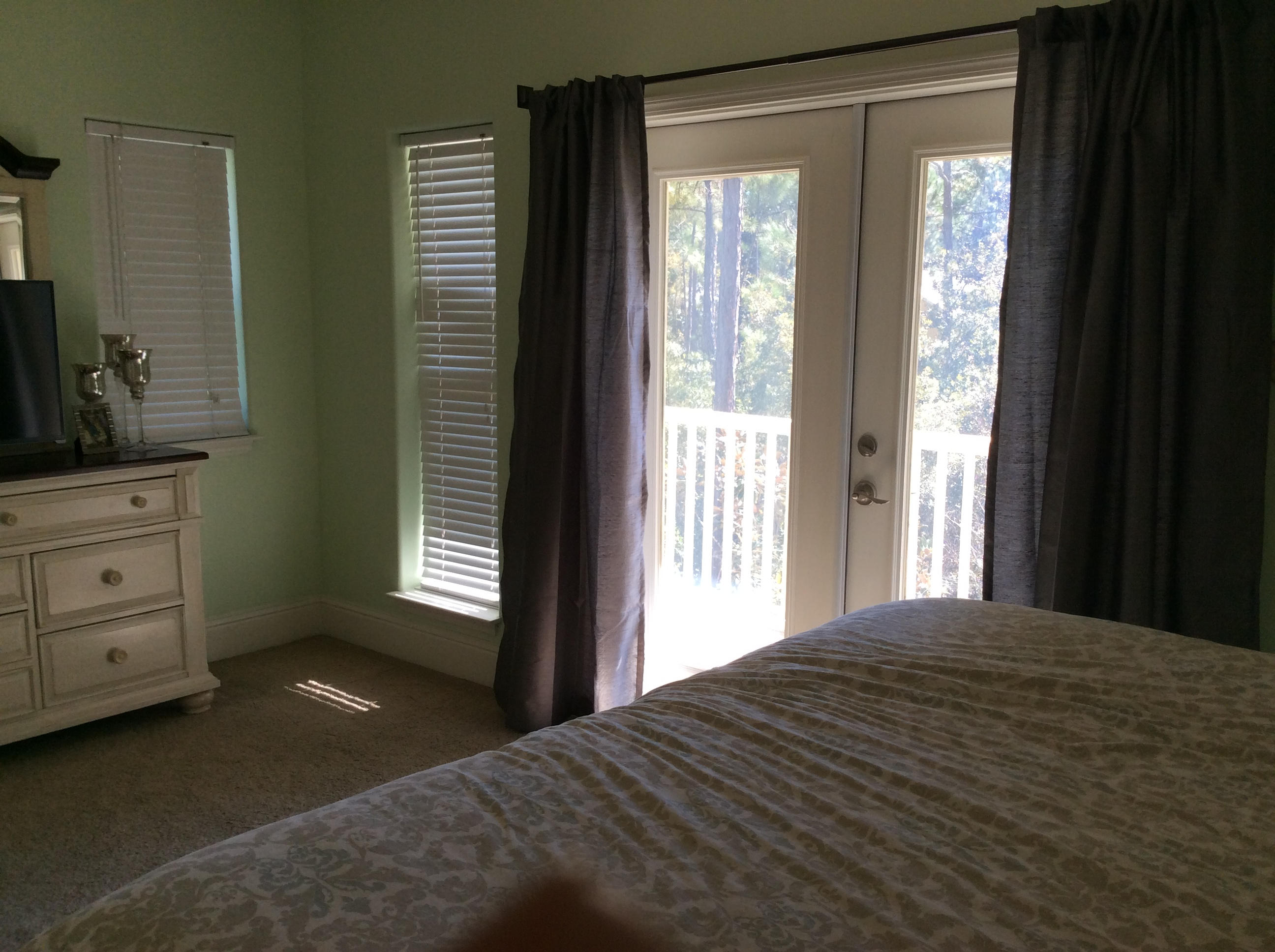 MAGNOLIA BEACH - Residential