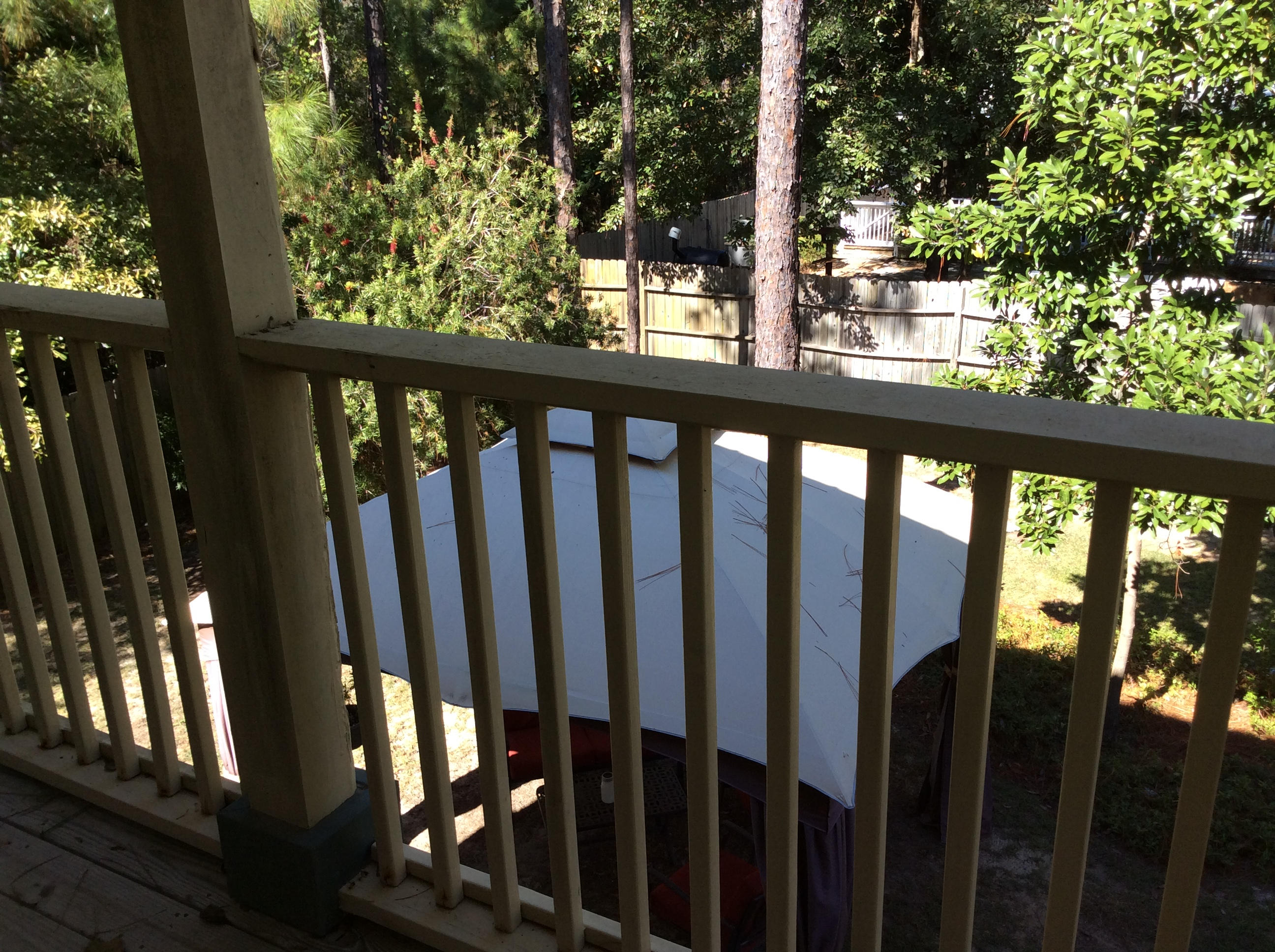 MAGNOLIA BEACH - Residential