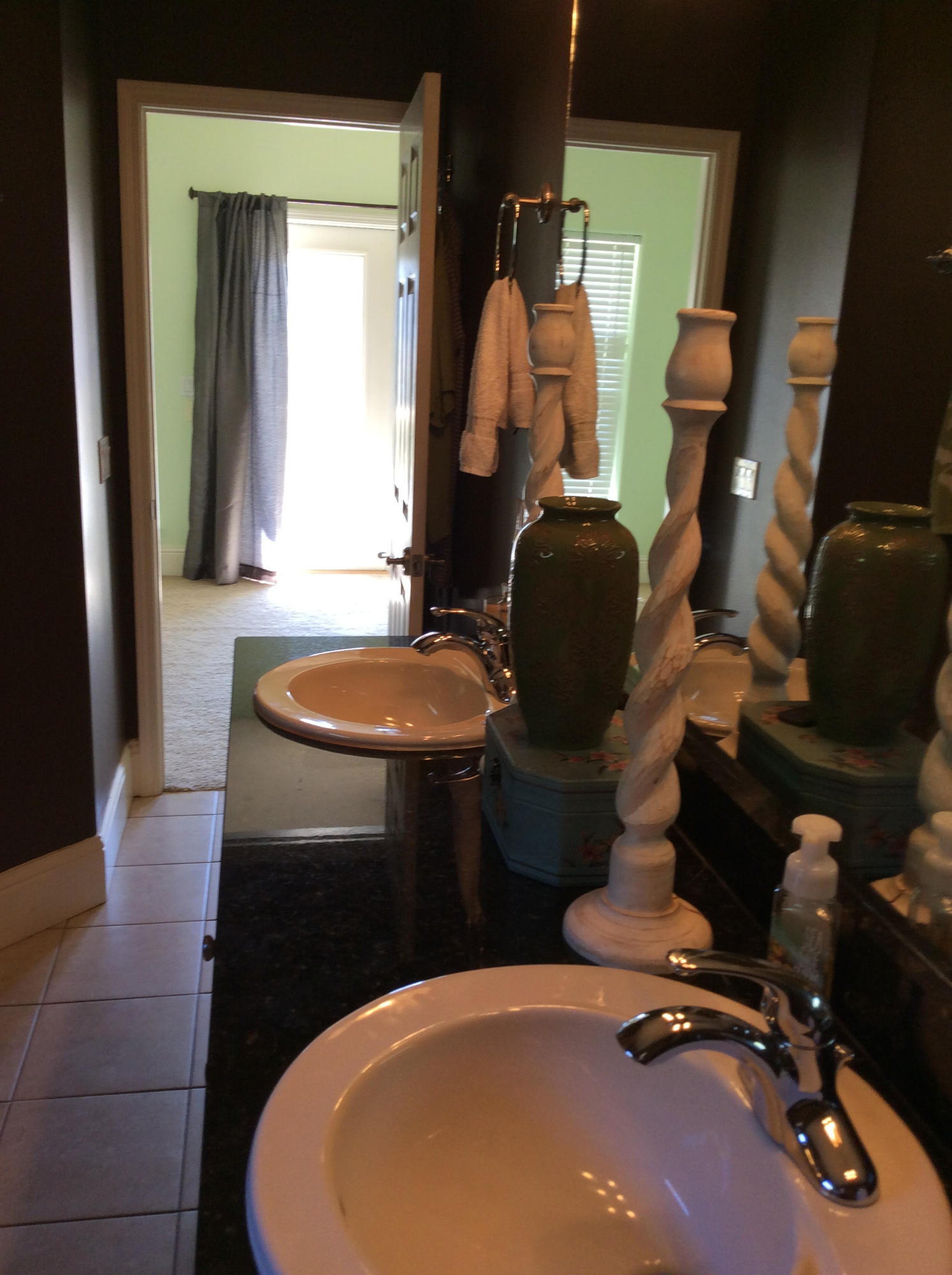 MAGNOLIA BEACH - Residential