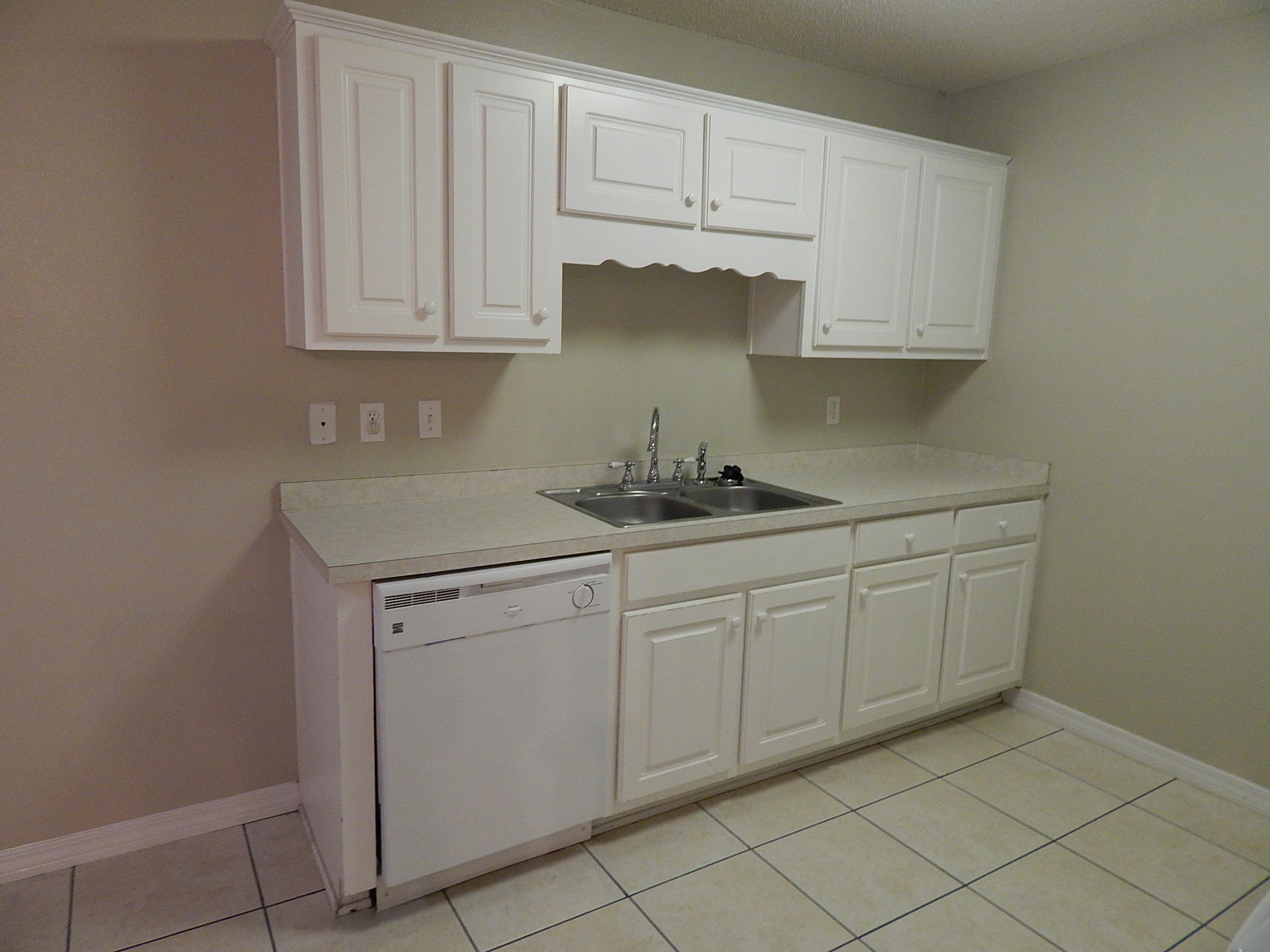 ANDALUSIA PLACE T/H'S - Residential