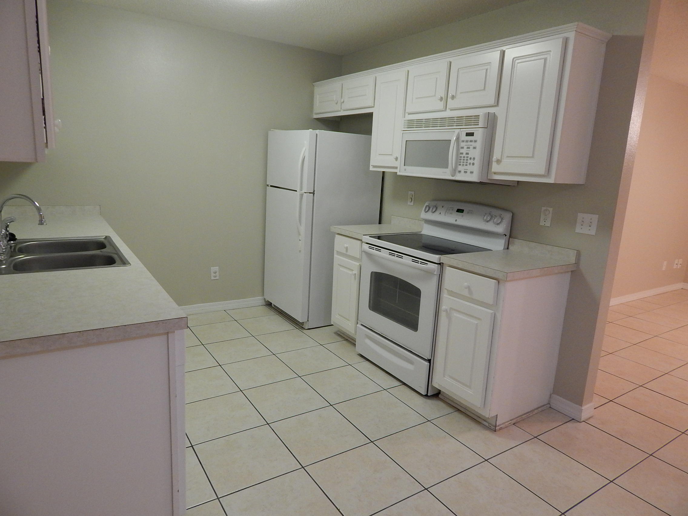 ANDALUSIA PLACE T/H'S - Residential