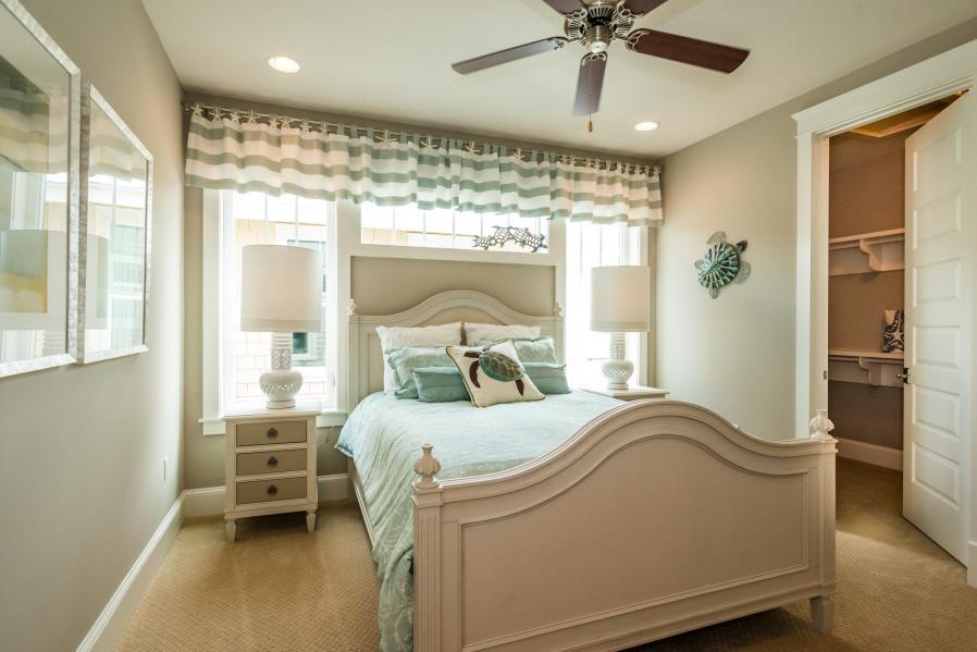 PROMINENCE/SINGLE FAMILY HOMES - Residential