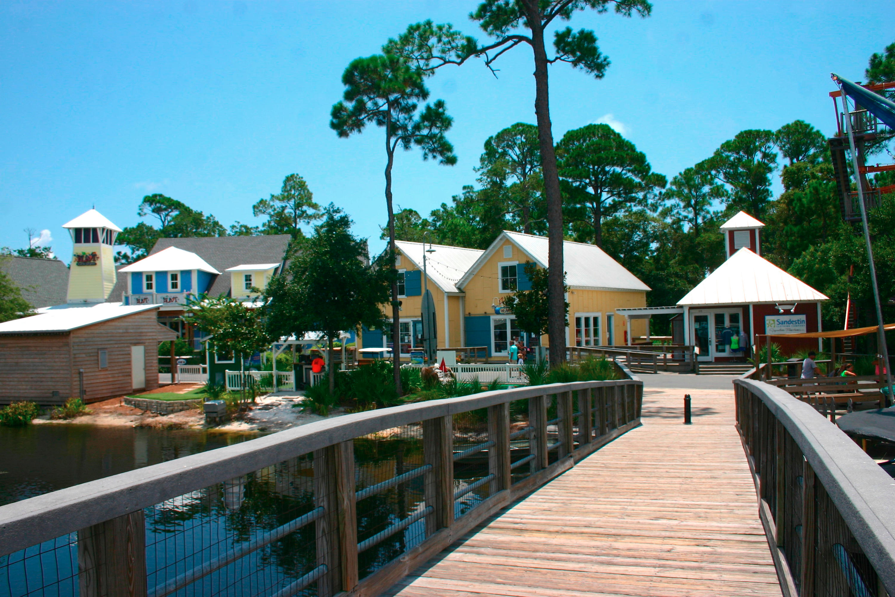 PILOT HOUSE - Residential