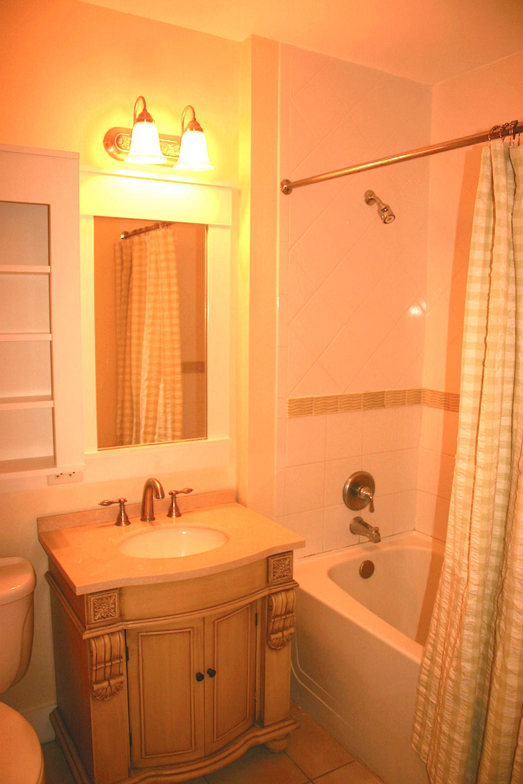 PILOT HOUSE - Residential