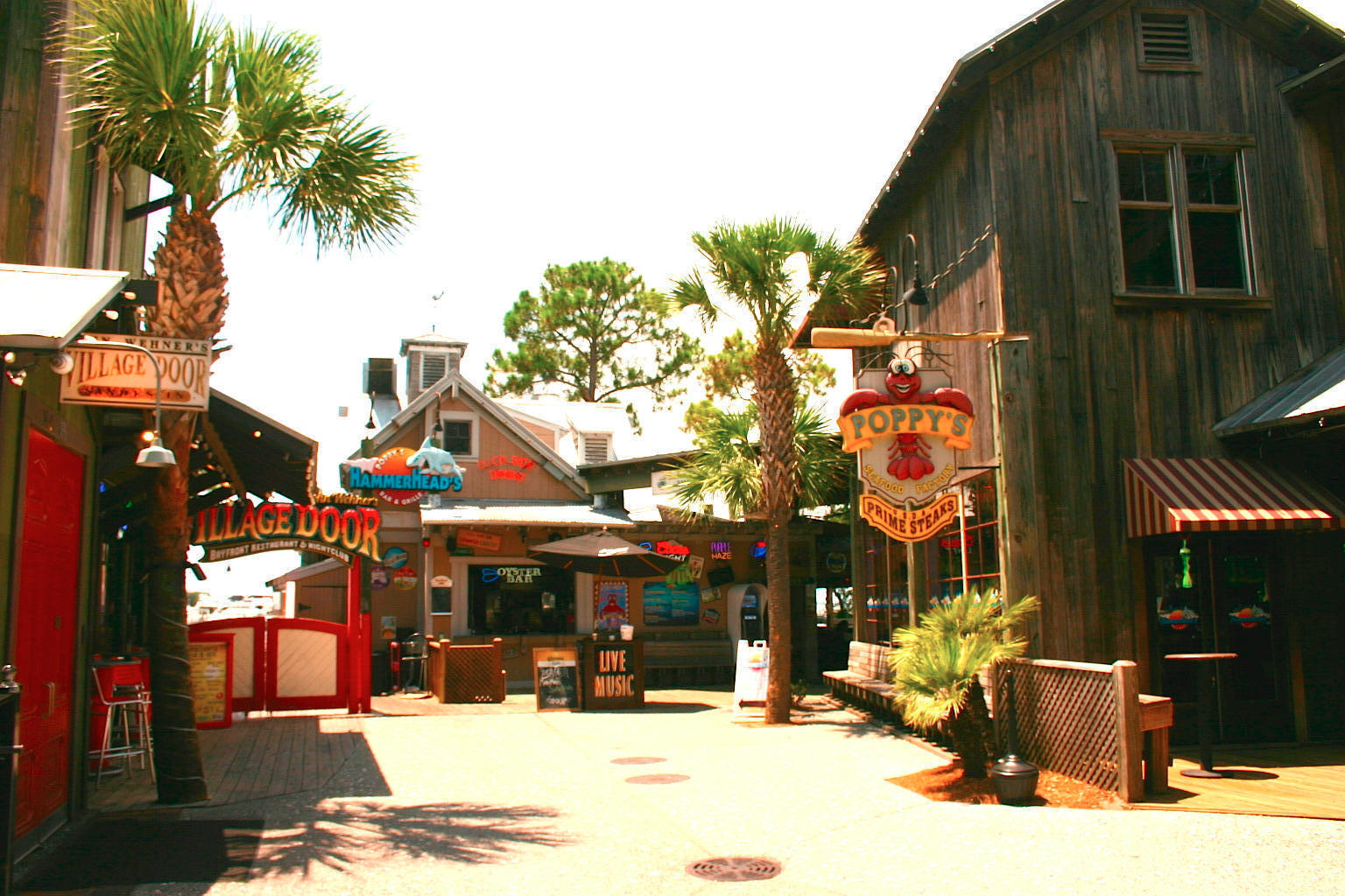 PILOT HOUSE - Residential