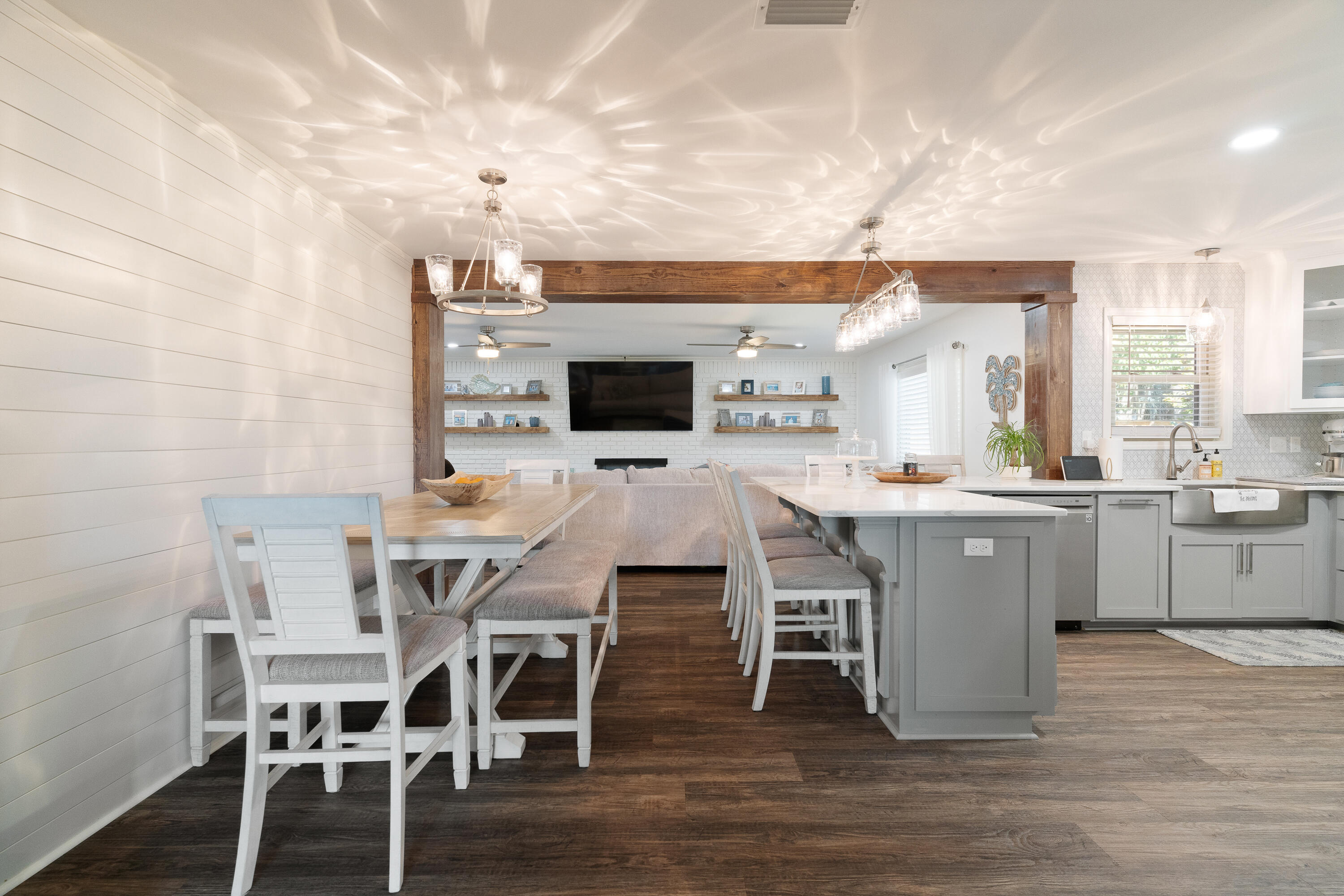 Bayou Woods - Residential