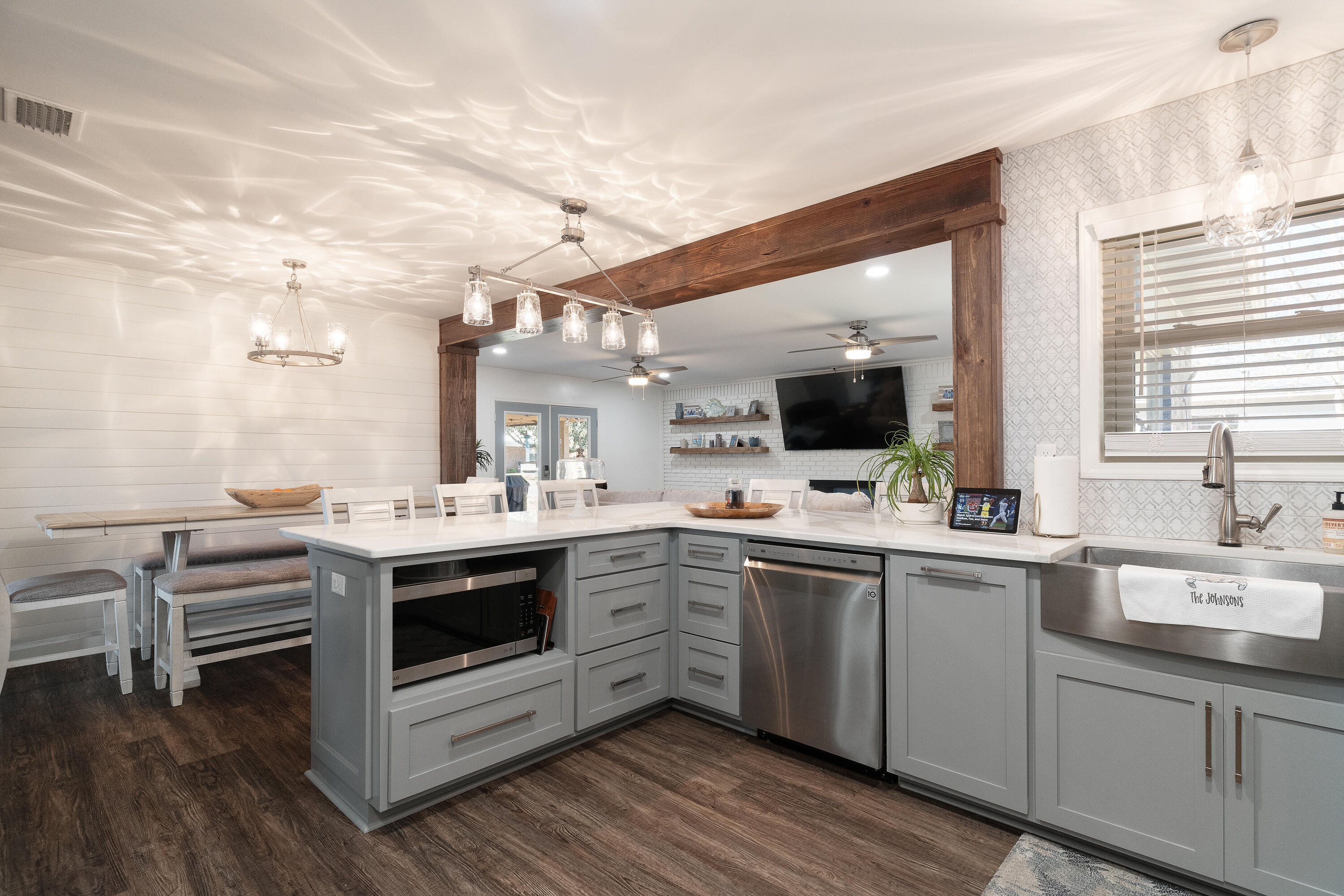 Bayou Woods - Residential