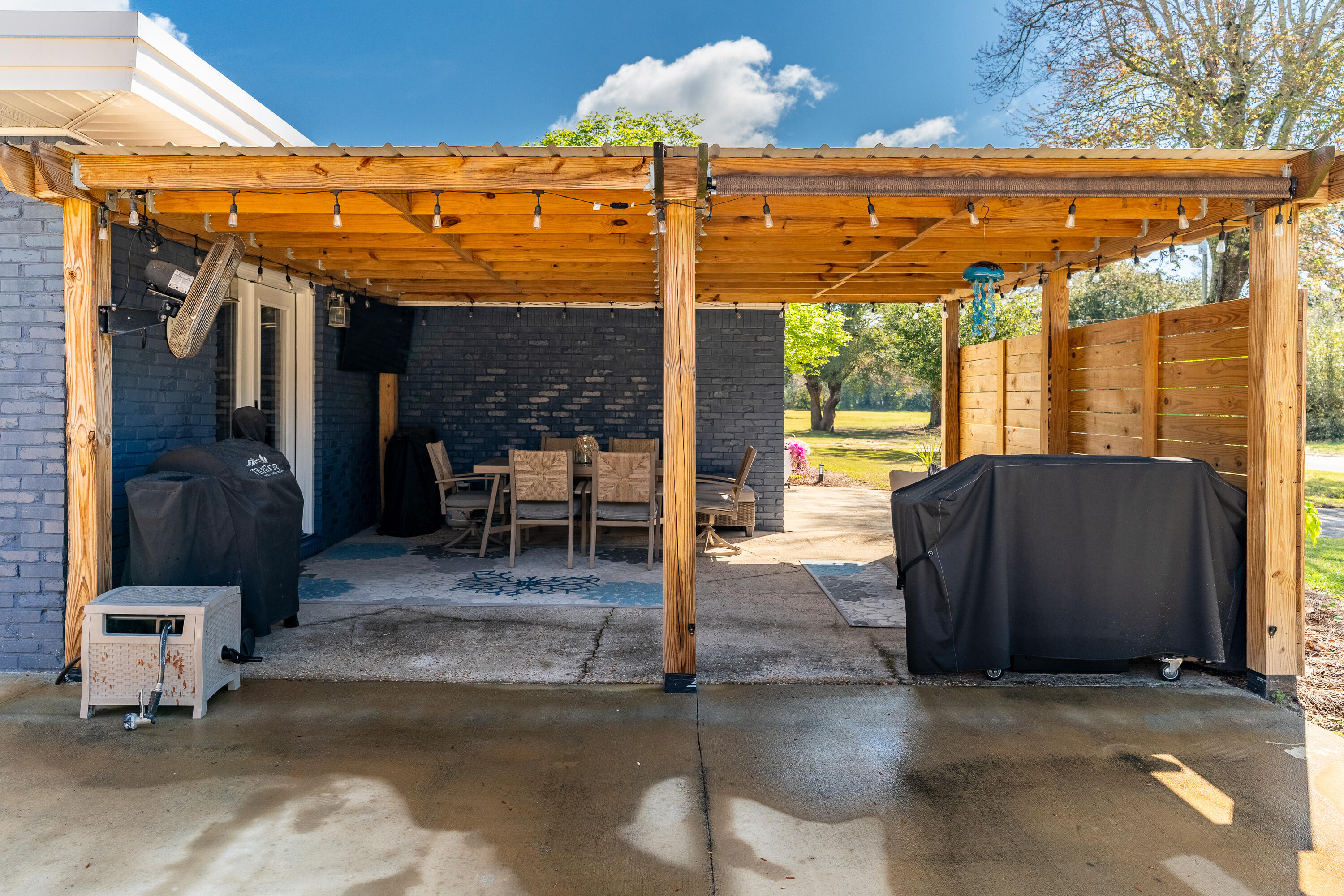 Bayou Woods - Residential