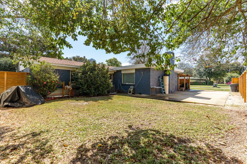 listing image 45