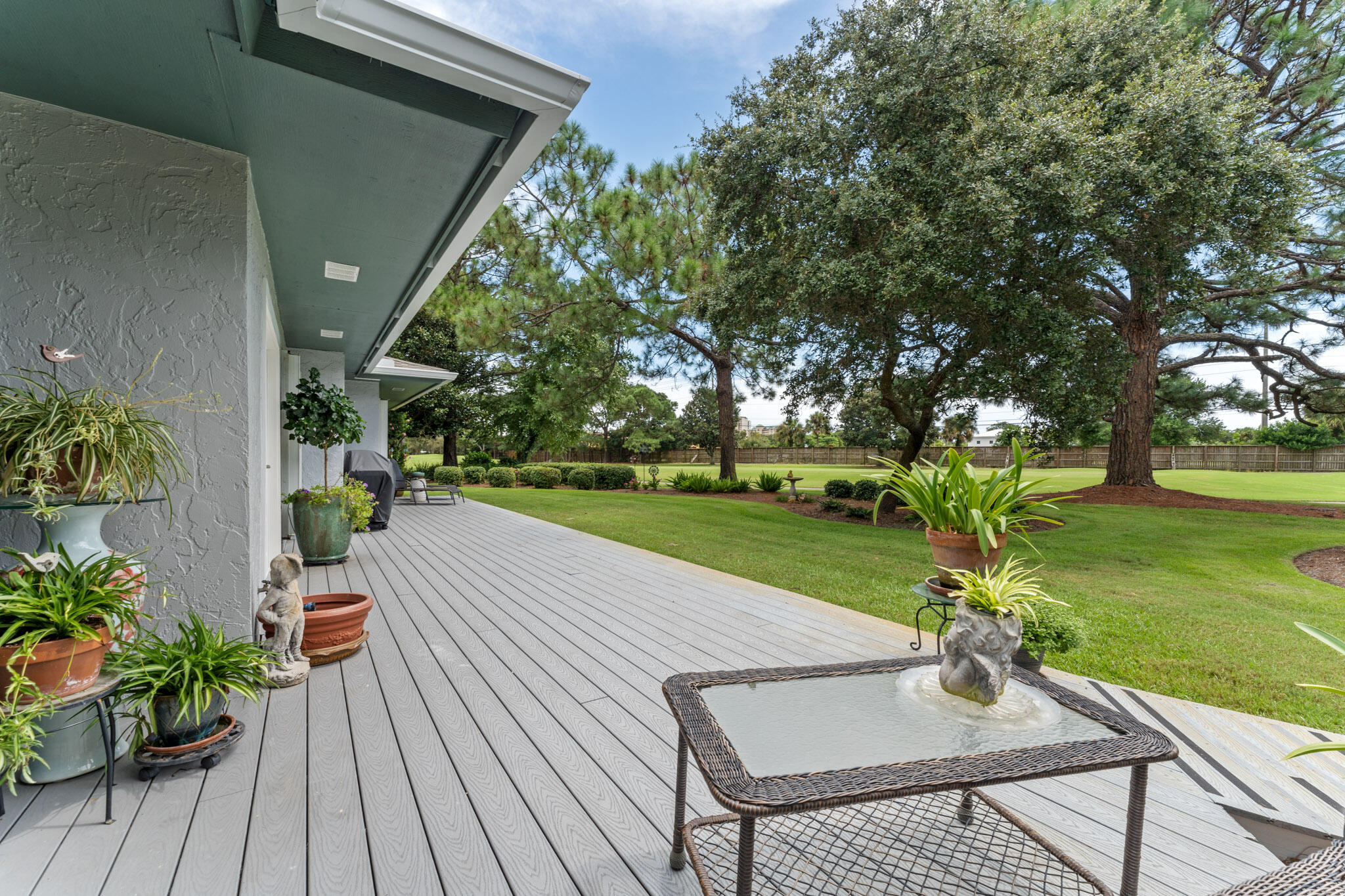 GOLF VIEW - Residential