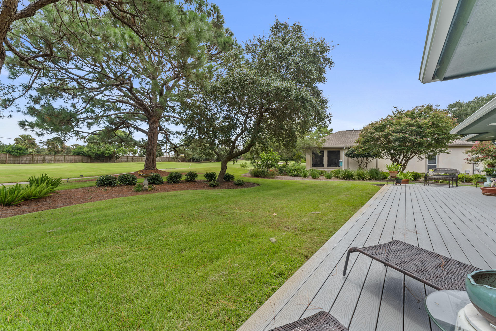 GOLF VIEW - Residential