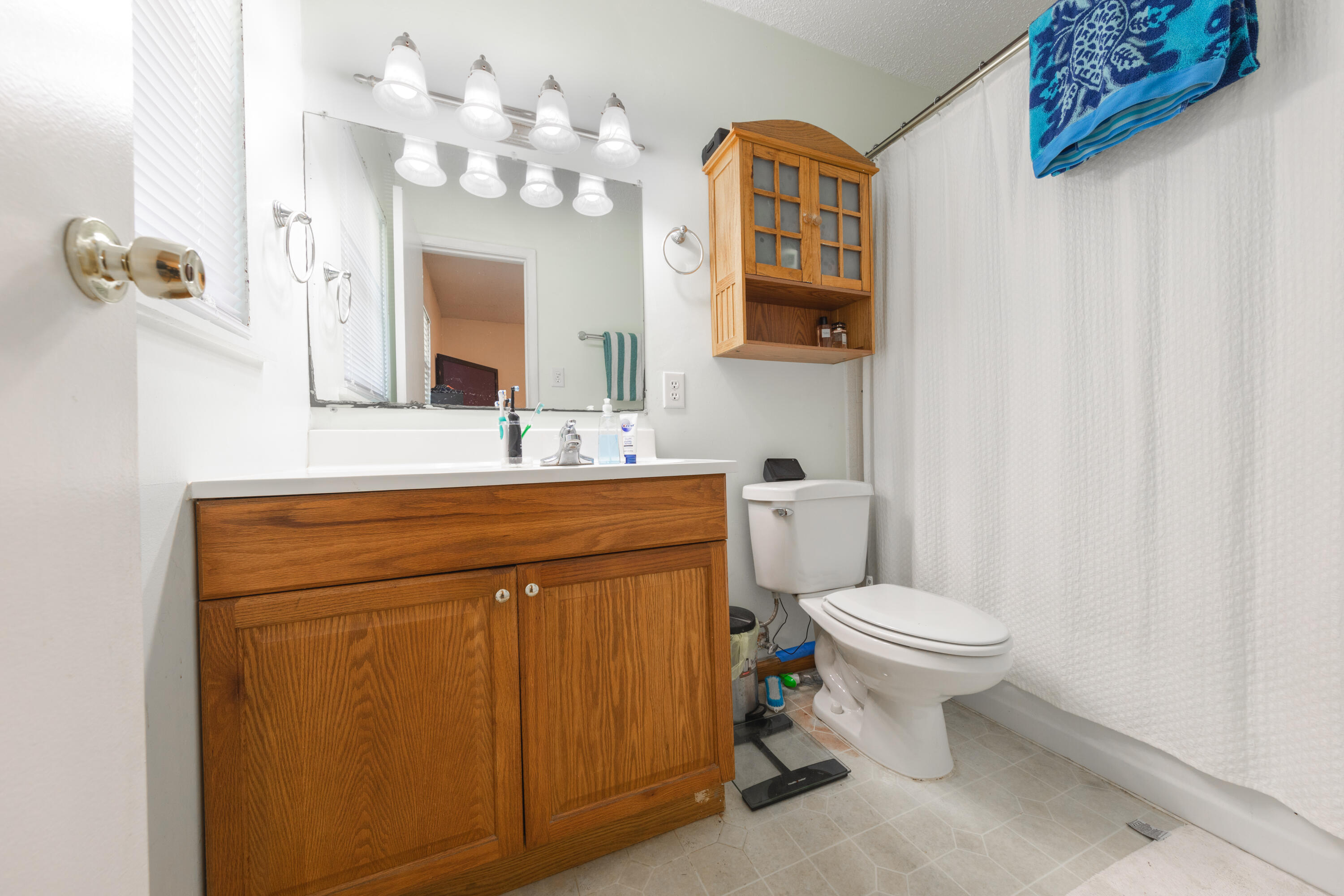 ADAMS POWELL EAST - Residential