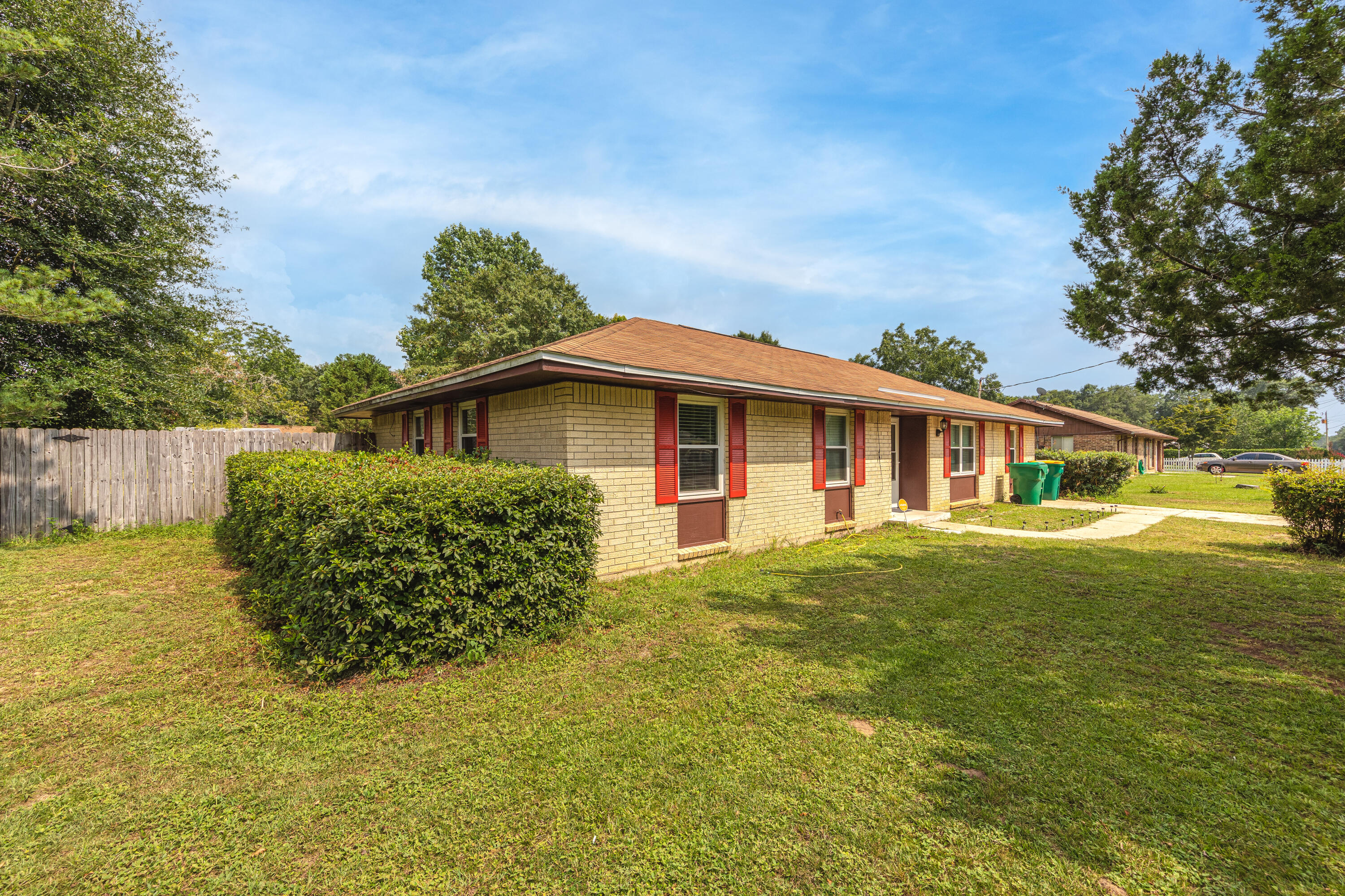 ADAMS POWELL EAST - Residential