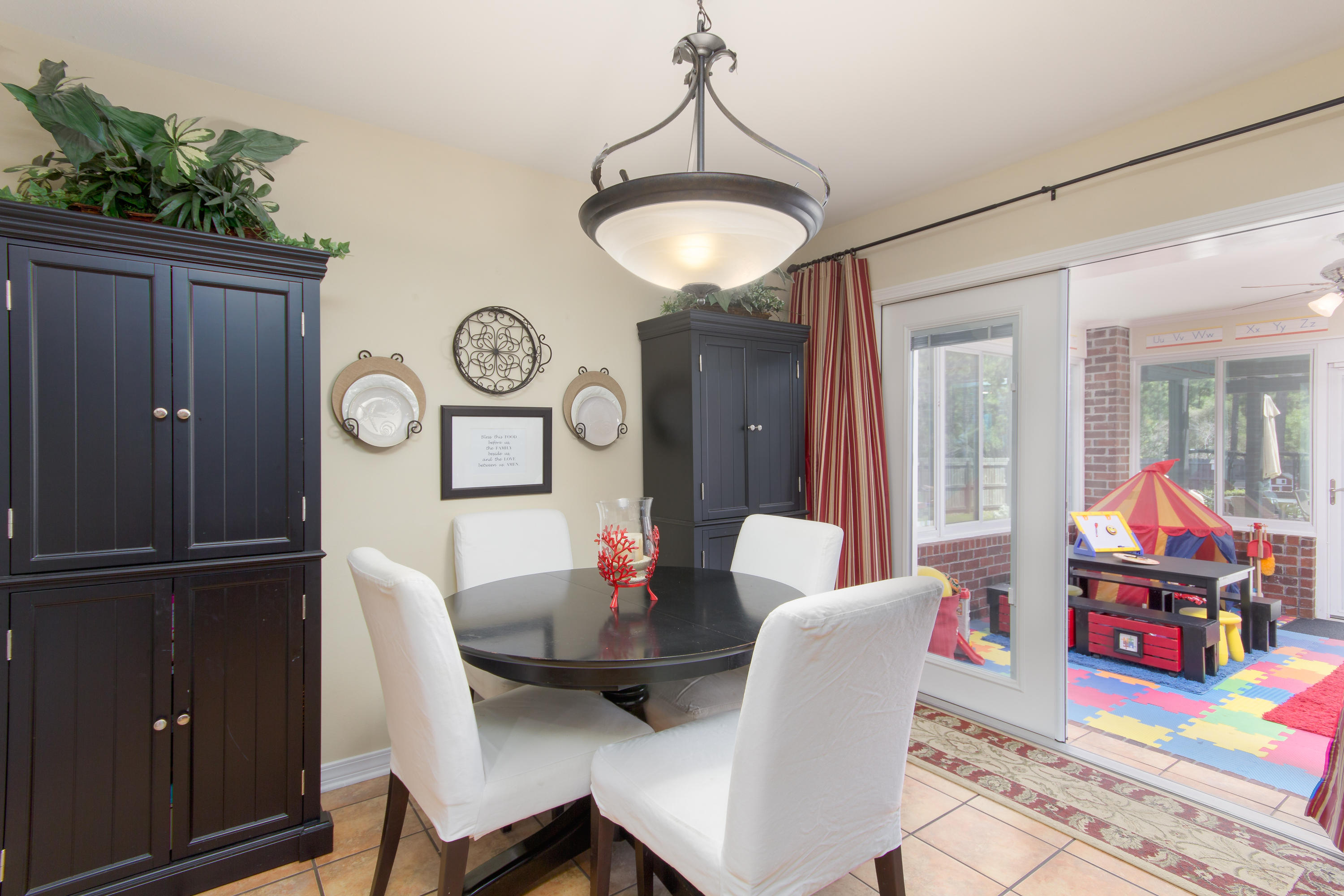 HOLLEY BY THE SEA - Residential