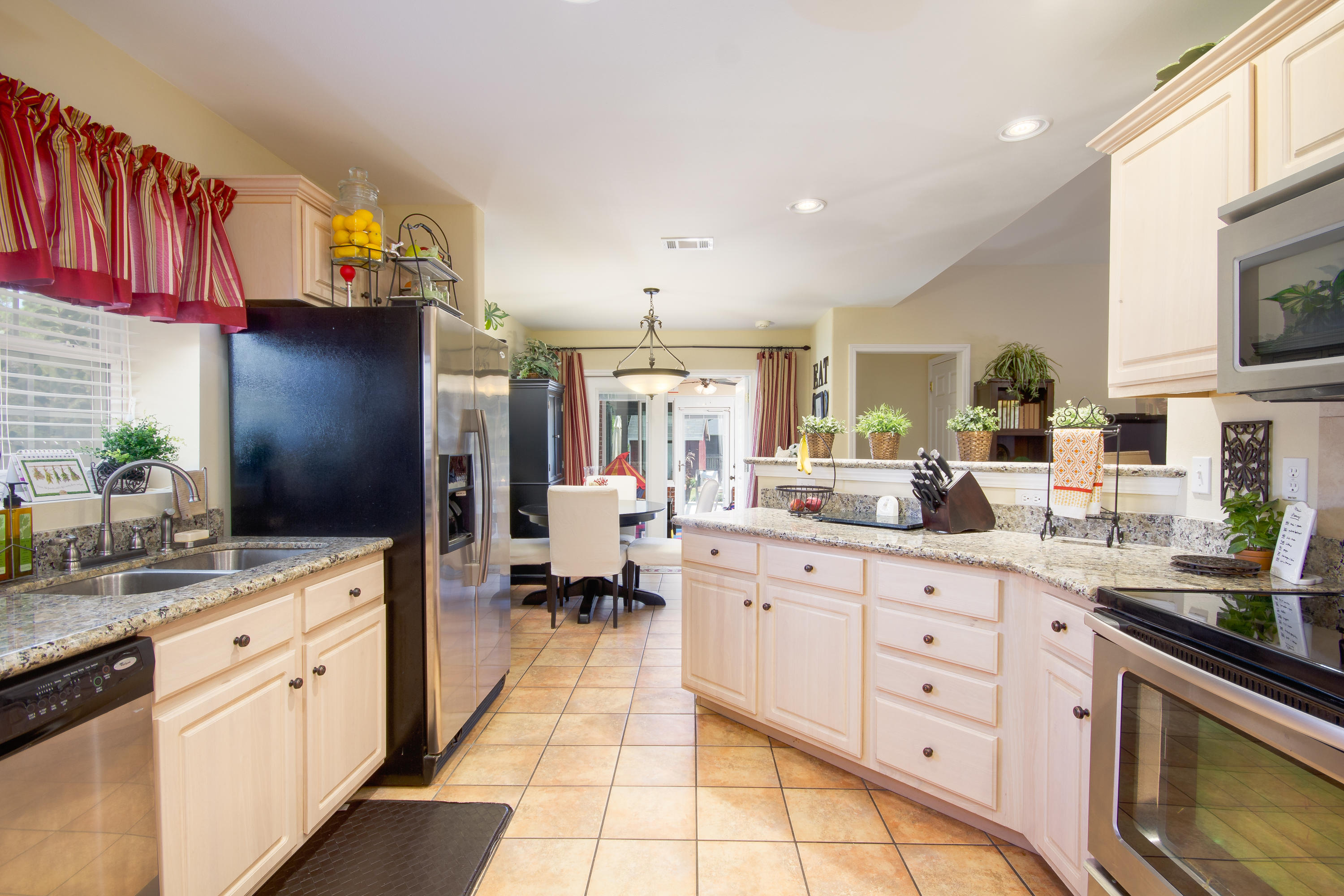 HOLLEY BY THE SEA - Residential