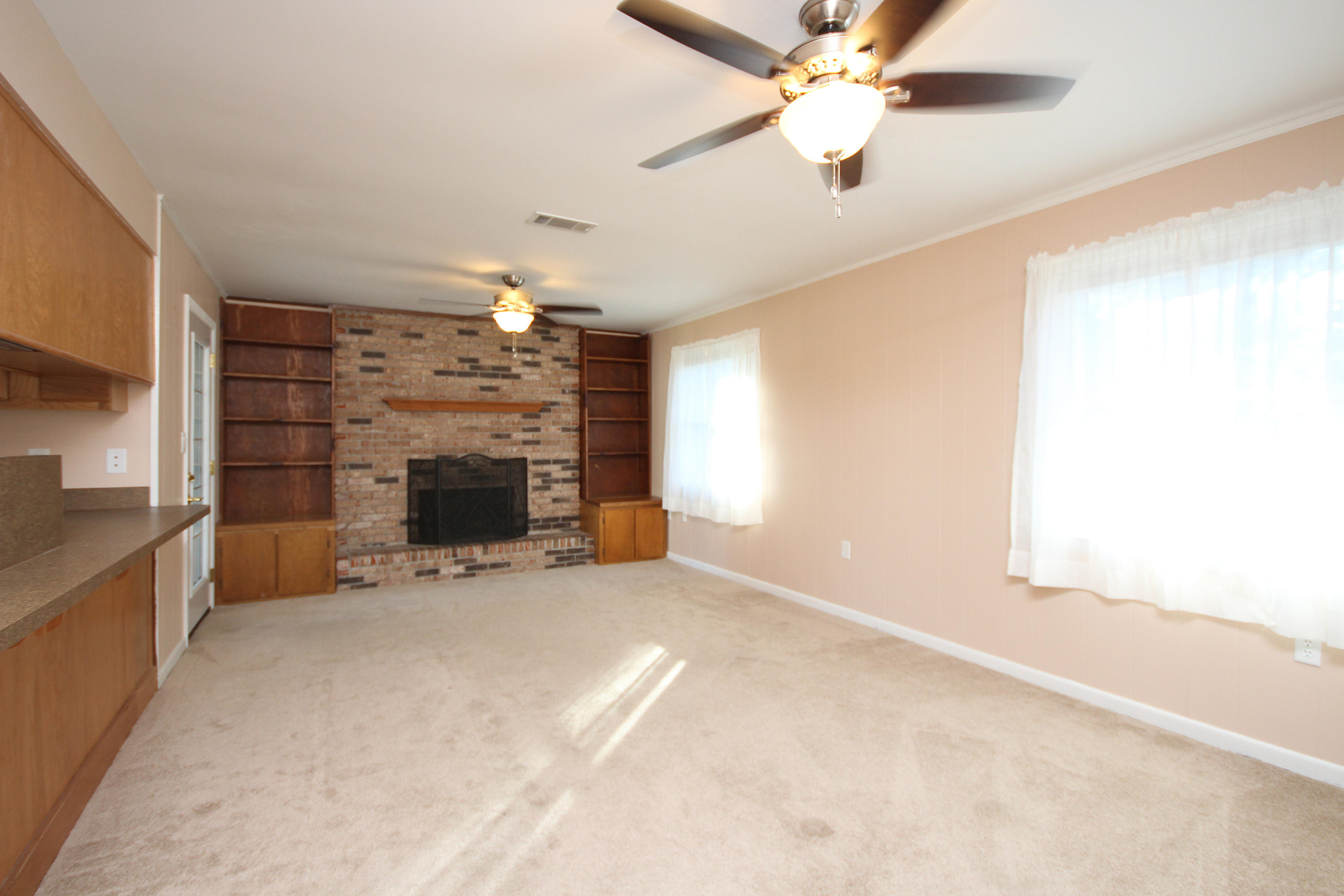 TANGLEWOOD 1ST ADDN - Residential