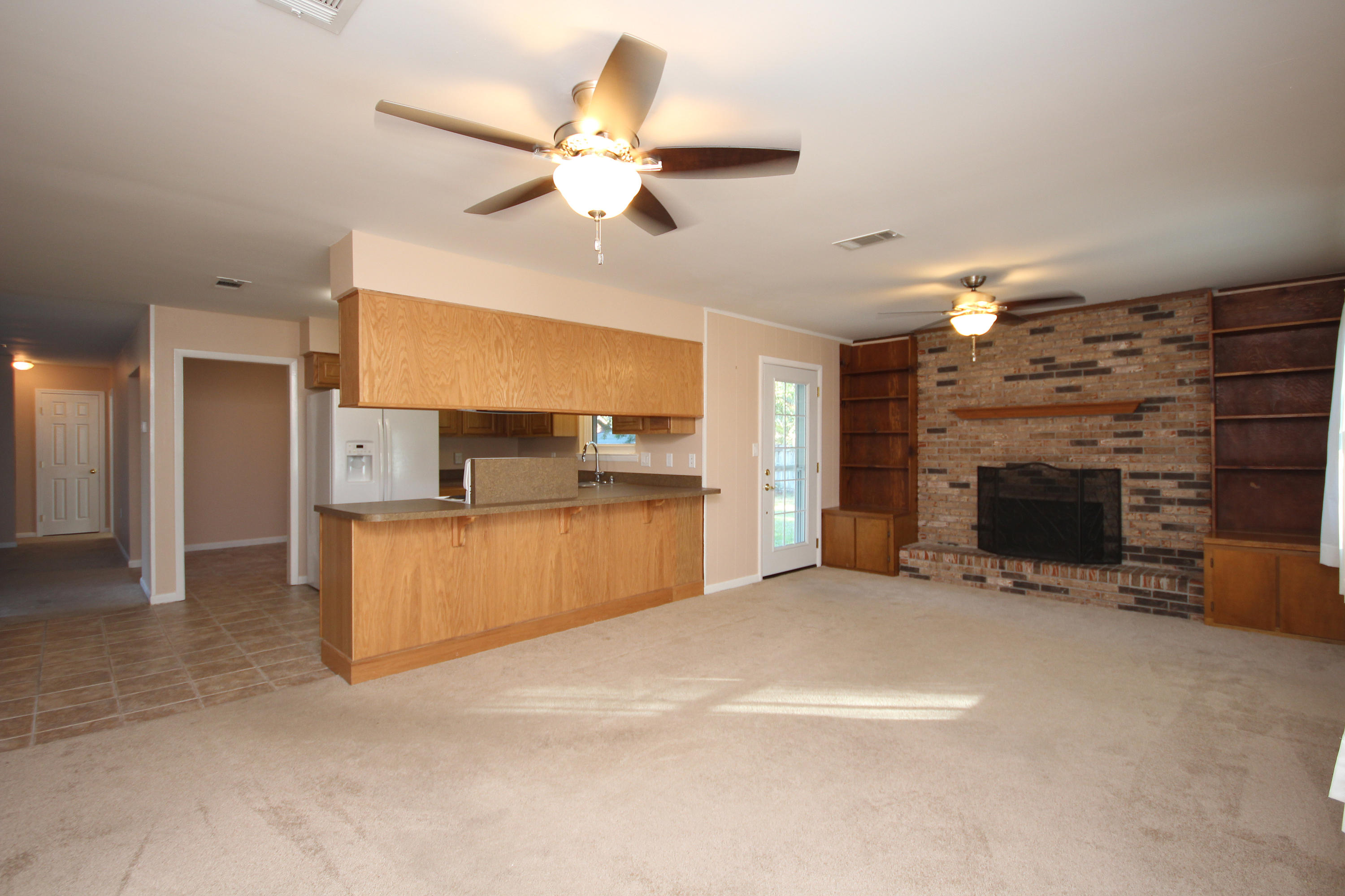 TANGLEWOOD 1ST ADDN - Residential